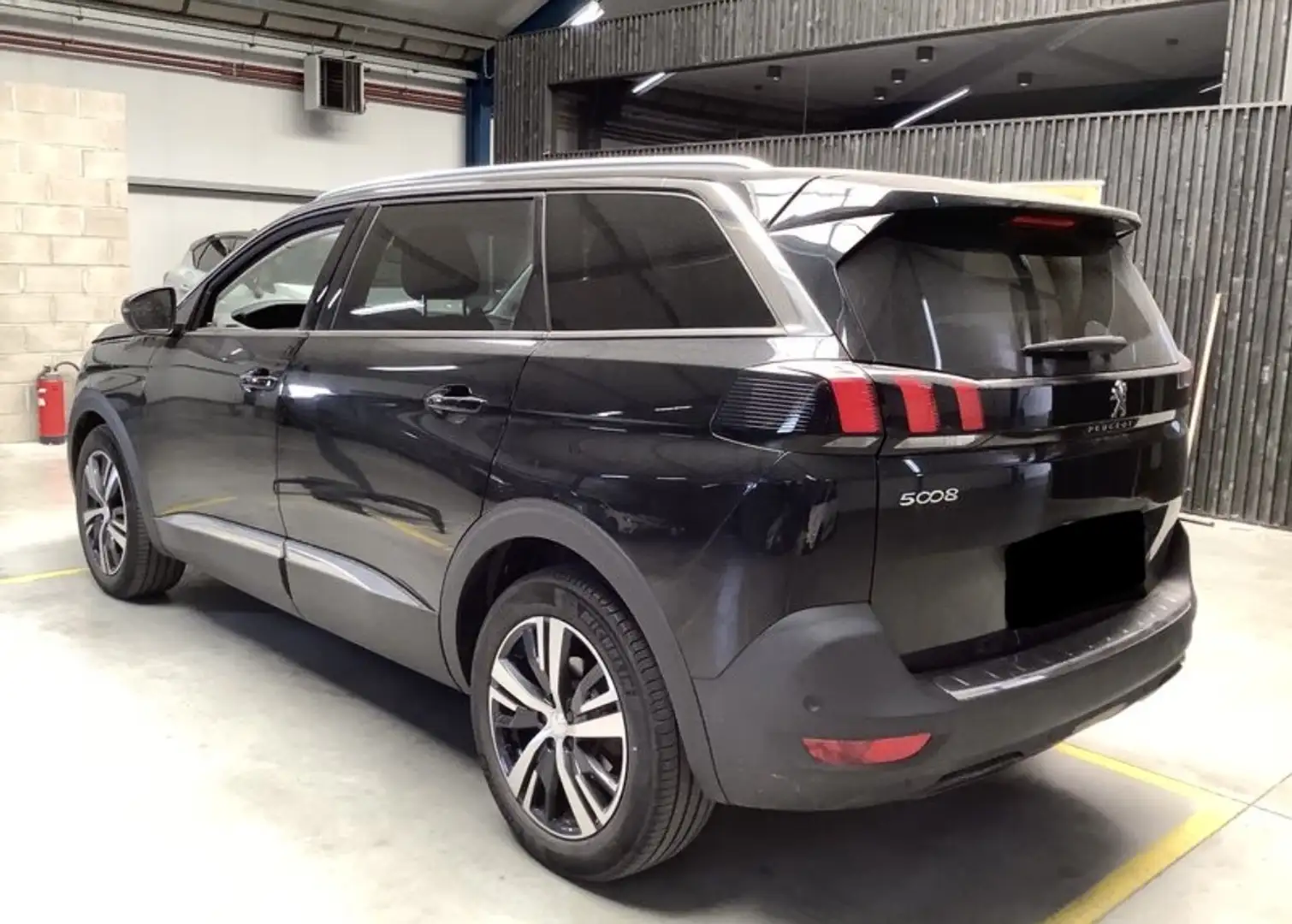 Peugeot 5008 1.5 HDI 130CV 7PLACES BOITE AUTO FULL OPTIONS Noir - 2