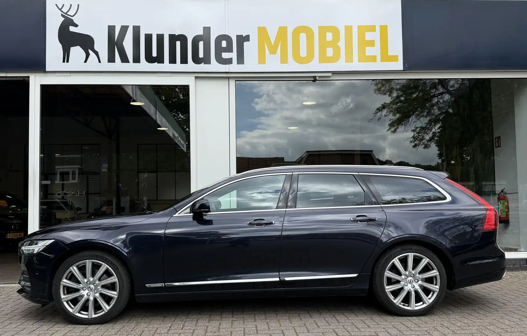Volvo V90 2.0 T6 AWD Inscription |Panorama|Luchtvering|Trekh Blauw - 2