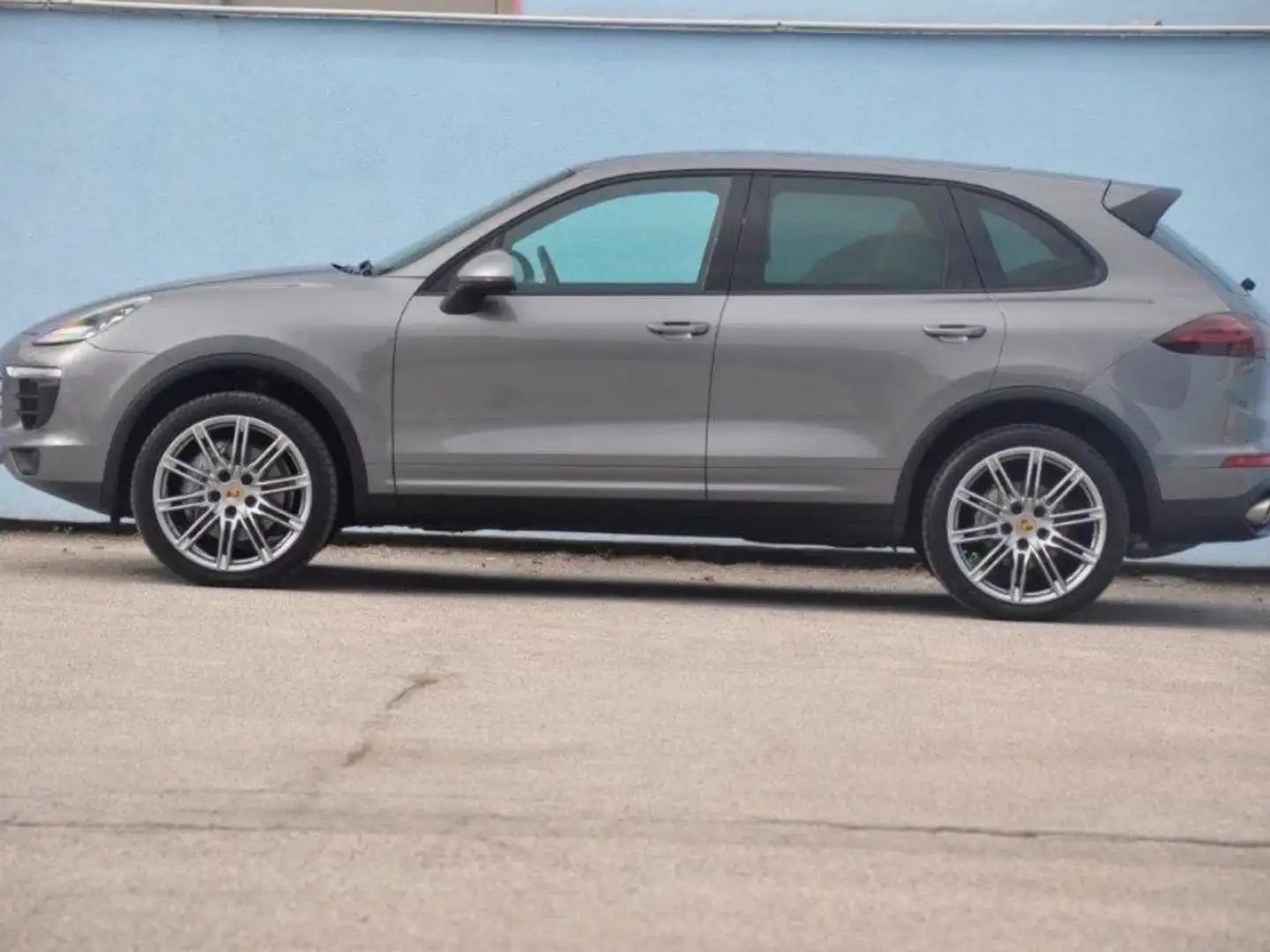 Porsche Cayenne Cayenne II S 92A EJ22 Grau - 1