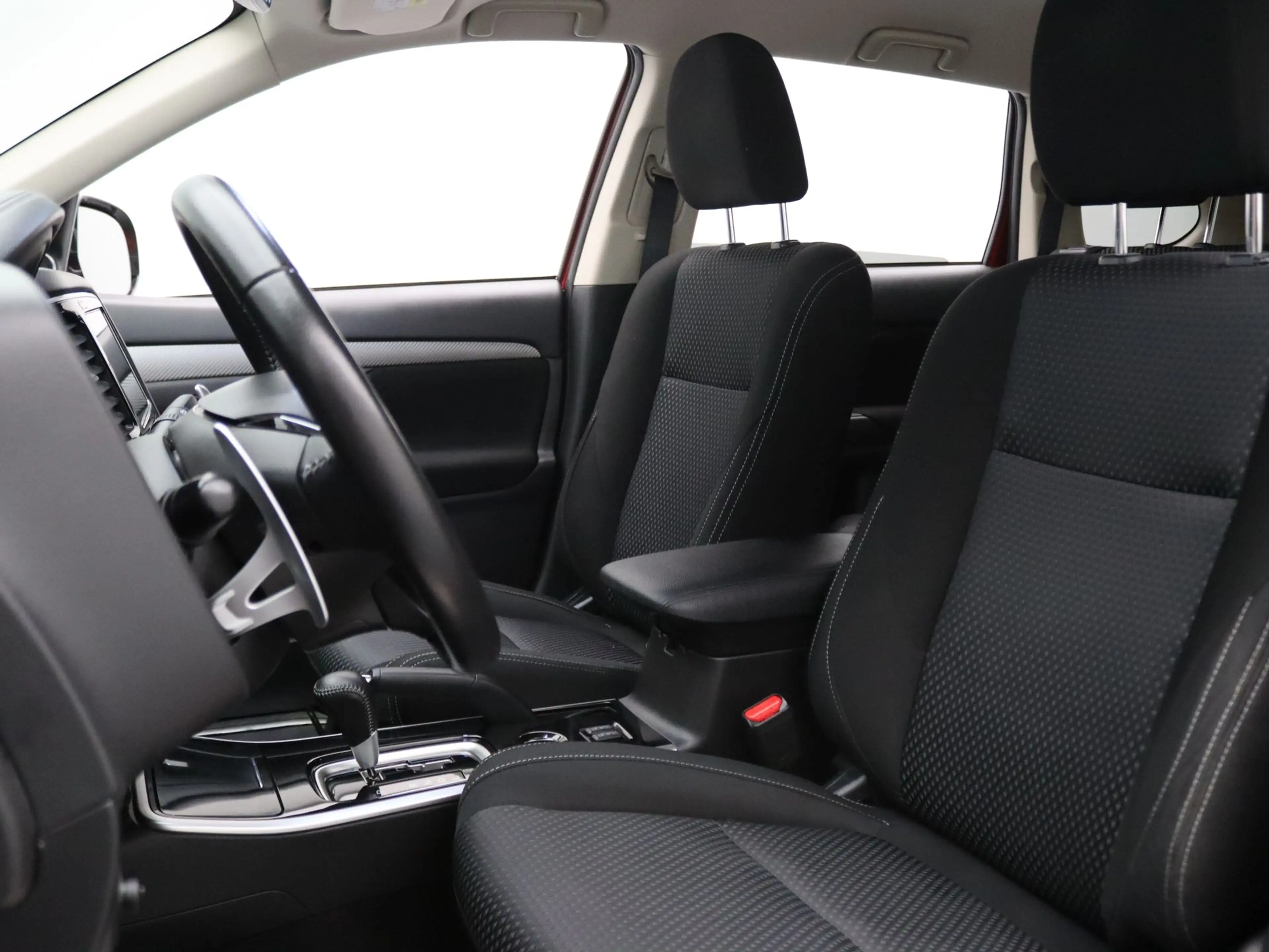 Mitsubishi Outlander 150pk Connect Pro Apple Carplay/Android Auto | Cli — photo 5