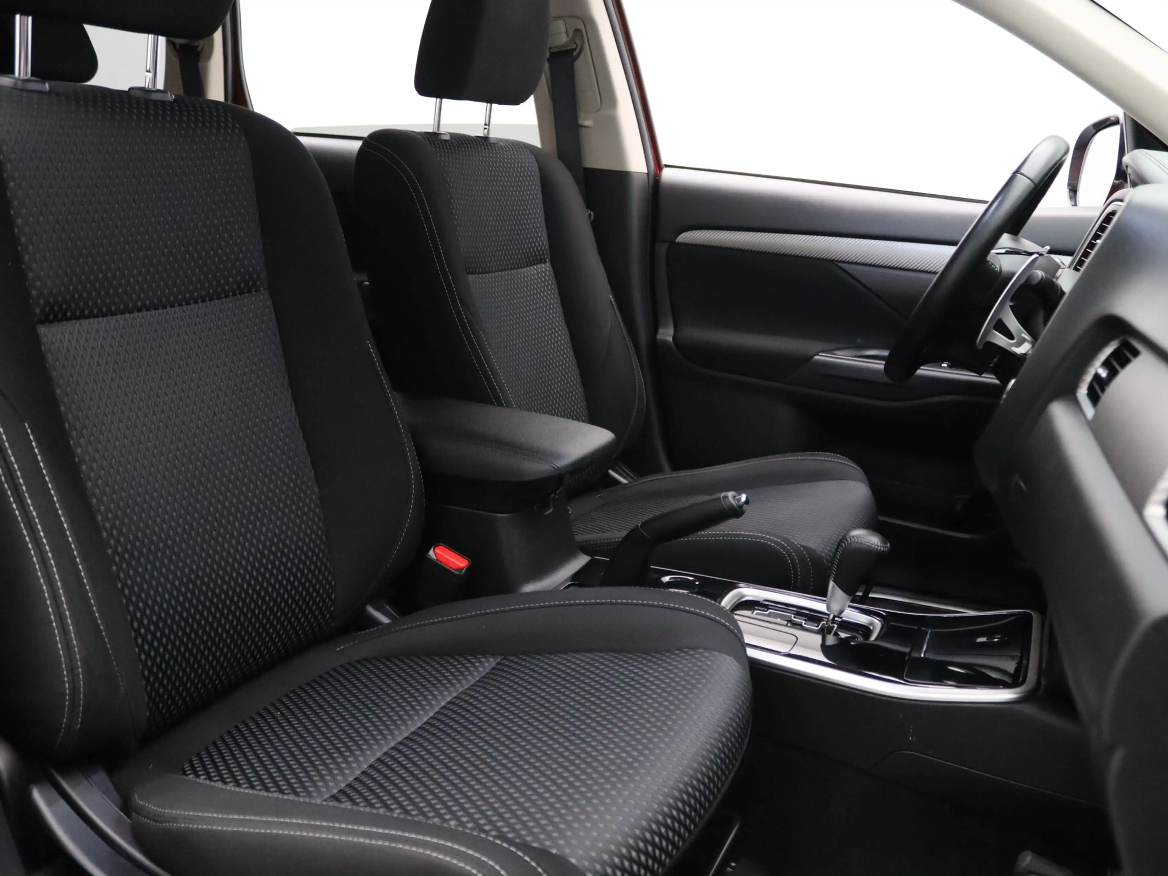 Mitsubishi Outlander 150pk Connect Pro Apple Carplay/Android Auto | Cli — photo 31