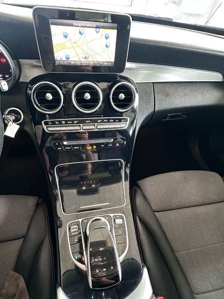 Mercedes-Benz C 180 CGI Limousine Avantgarde Leder Schiebedach — photo 14