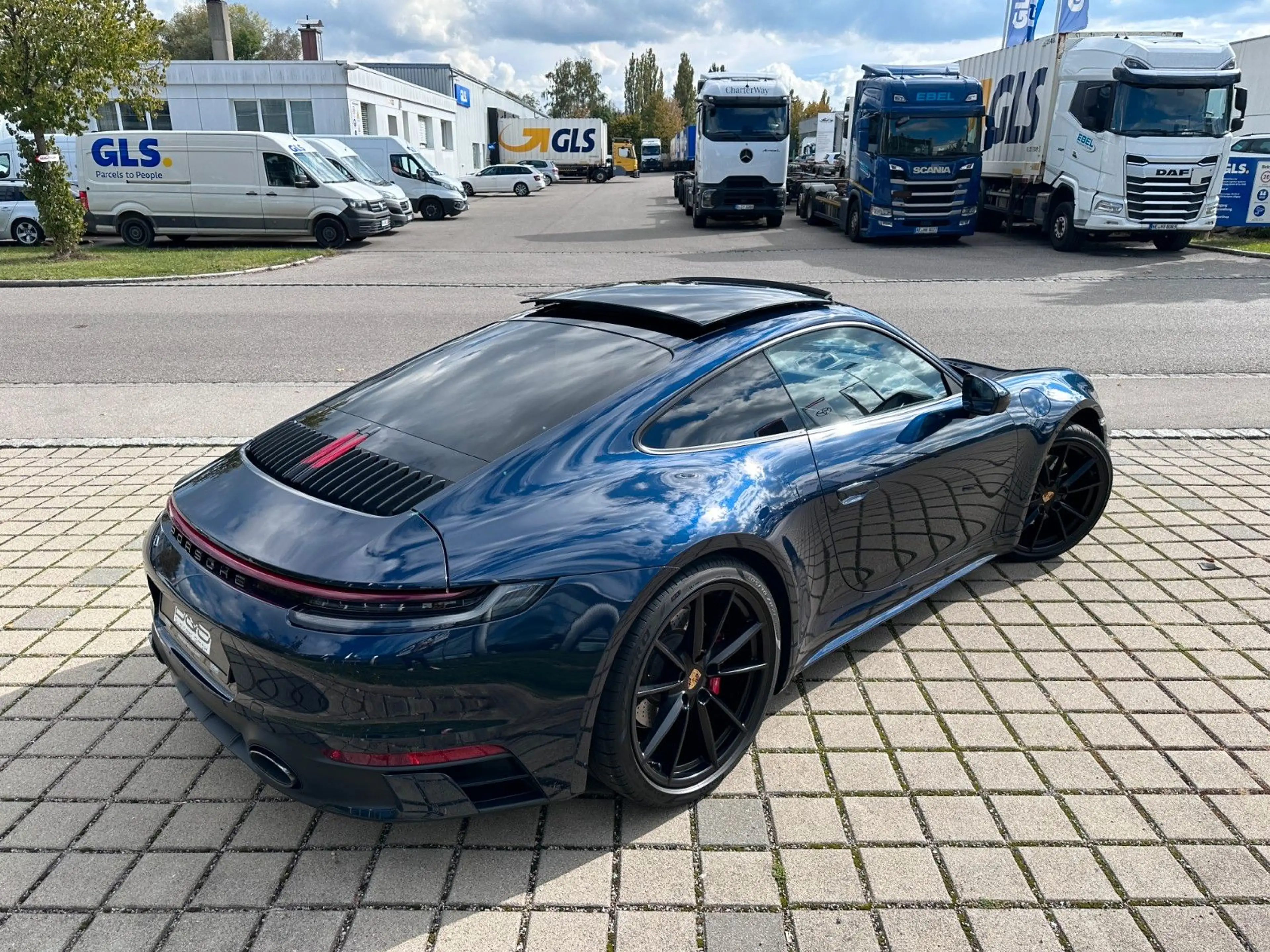Porsche 911 Carrera 4 S |BOSE|GLASDACH|Sport-Chrono-P.| — photo 7