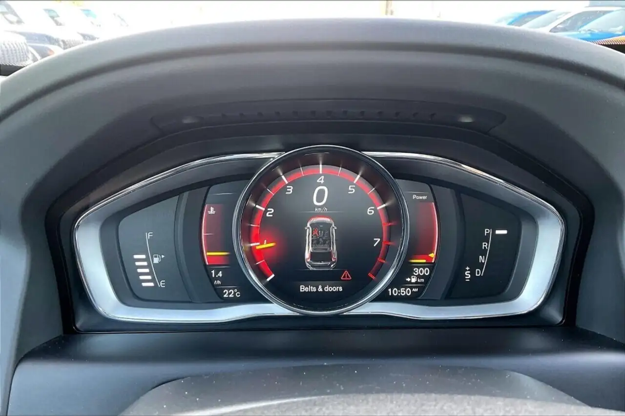 Volvo XC60 снимка Volvo XC60