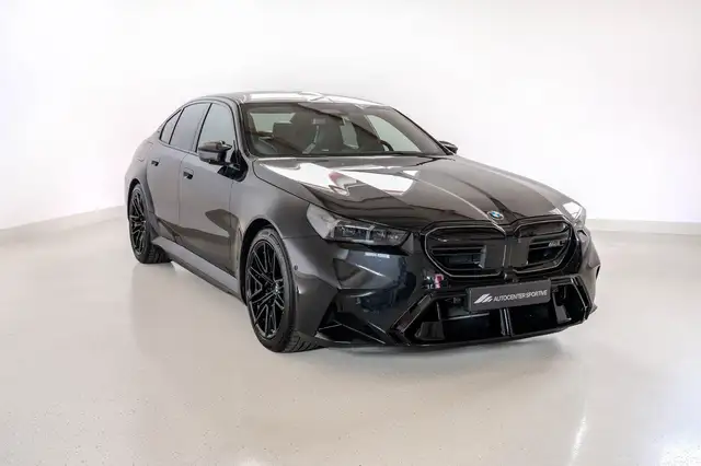 BMW M5 ULTIMATE DRIVERS CARBON KERAMIK DRIVE + PARK