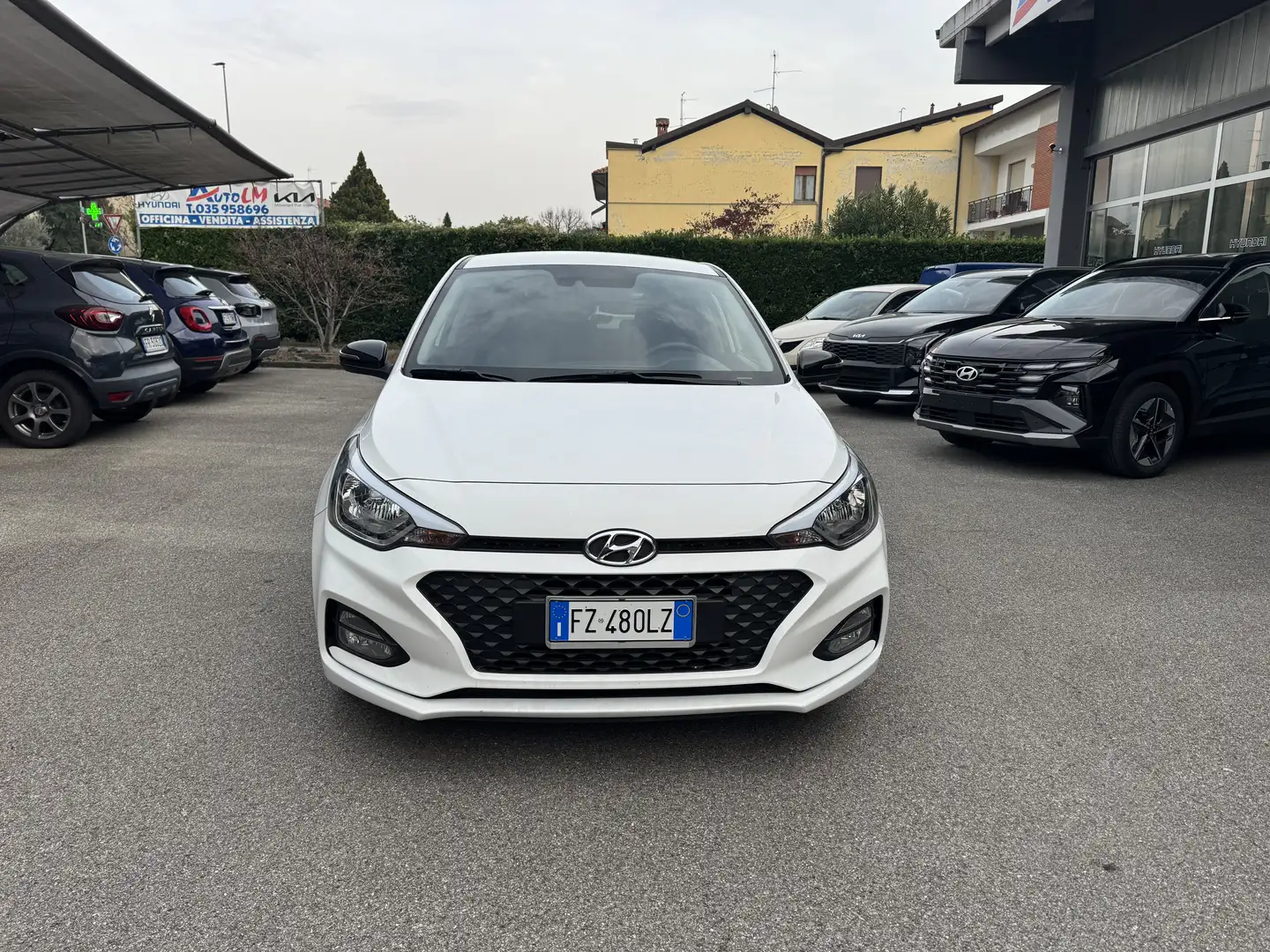 Hyundai i20 5p 1.2 mpi Connectline 75cv - Ok Neopatentati Bianco - 2