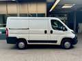Peugeot Boxer 2.0 Blue-HDi L1H1 KLIMA AHK TEMPOMAT 3SITZ Blanc - thumbnail 9