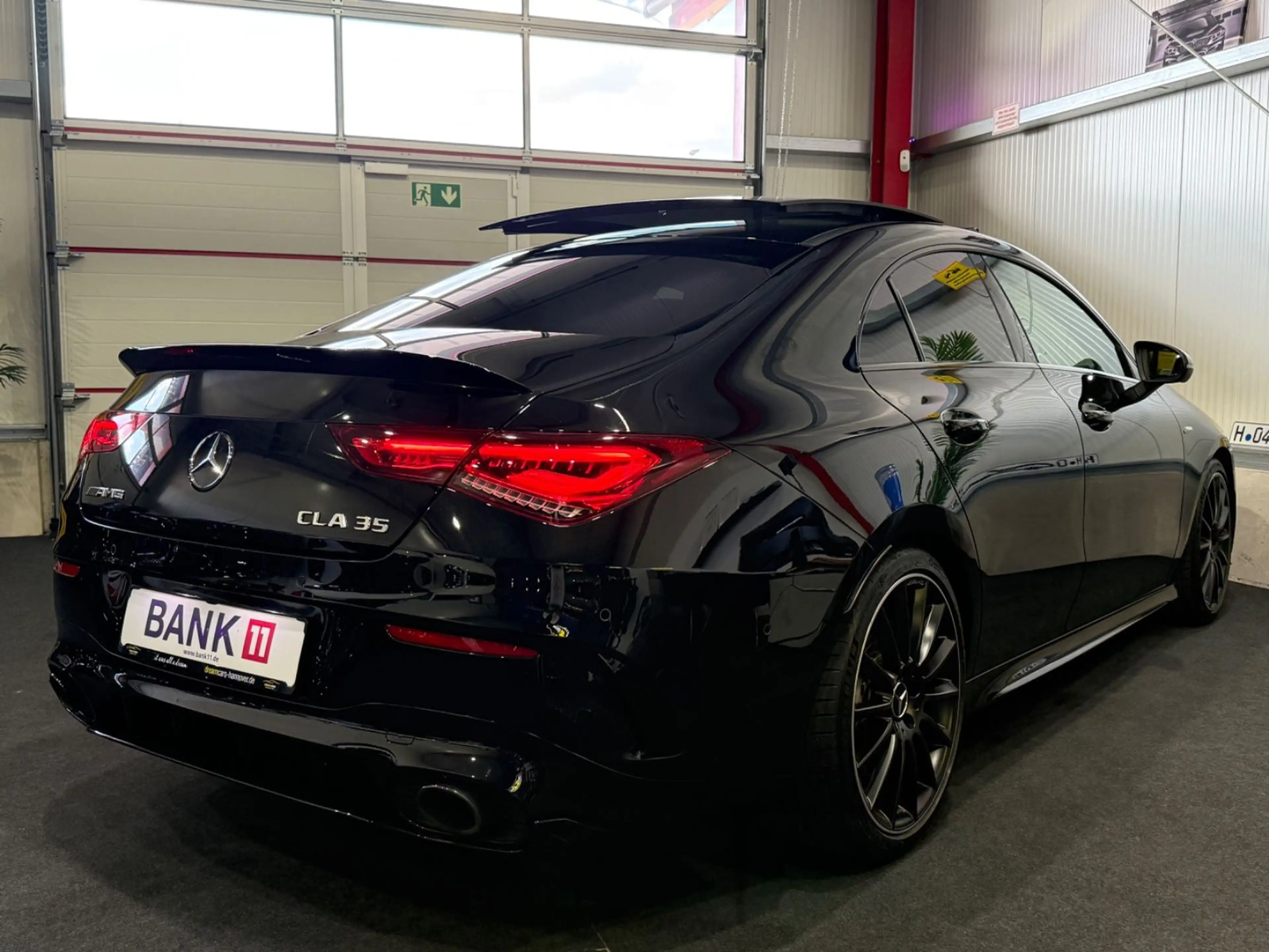 Mercedes-Benz CLA 35 AMG 4Matic*VOLL*PERFORMANCE SITZE*AERO — photo 9