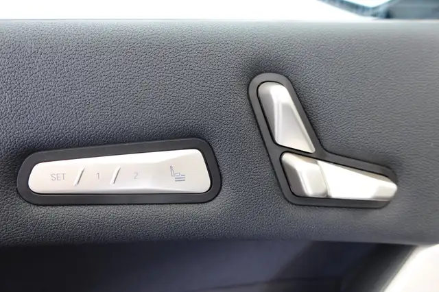 BMW iX xDrive50 I20 Ansicht 10