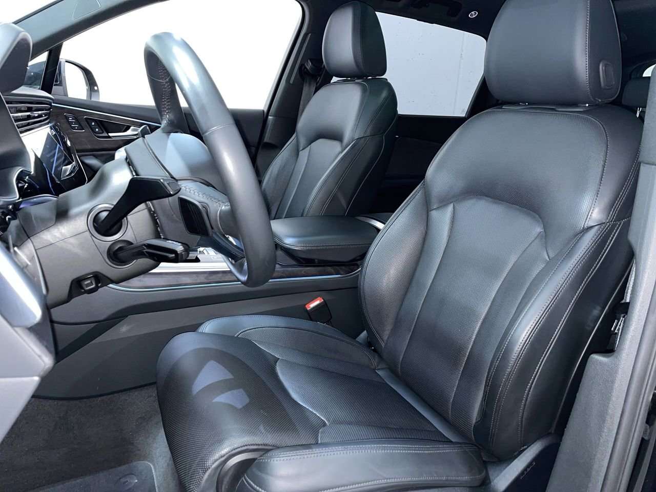 2020 Audi Q7 Black Optics Package! Driver Assistance Package! 2 thumb 19