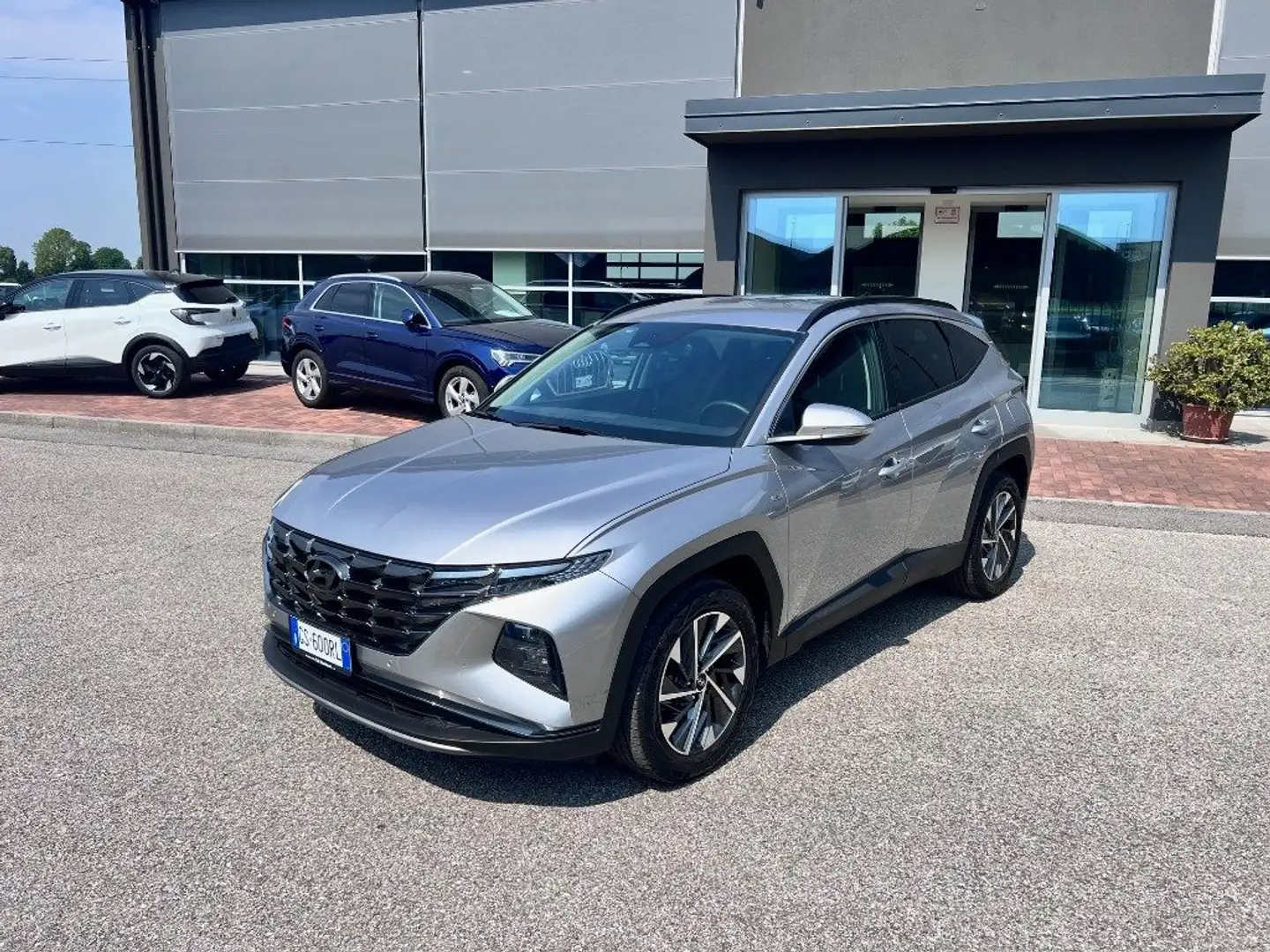 Hyundai TUCSON 1.6 CRDI 48V XLine Zilver - 1