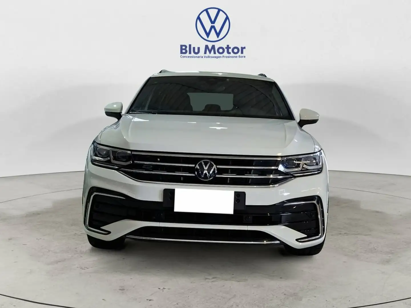 Volkswagen Tiguan 2.0 tdi r-line 150cv dsg Blanc - 2