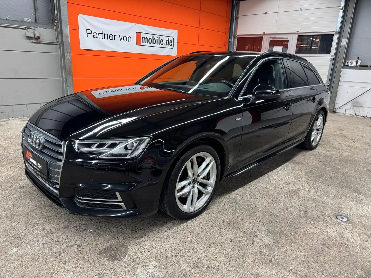 Audi A4 Avant 3.0 TDI quattro sport S Line Plus B&O Noir - 1