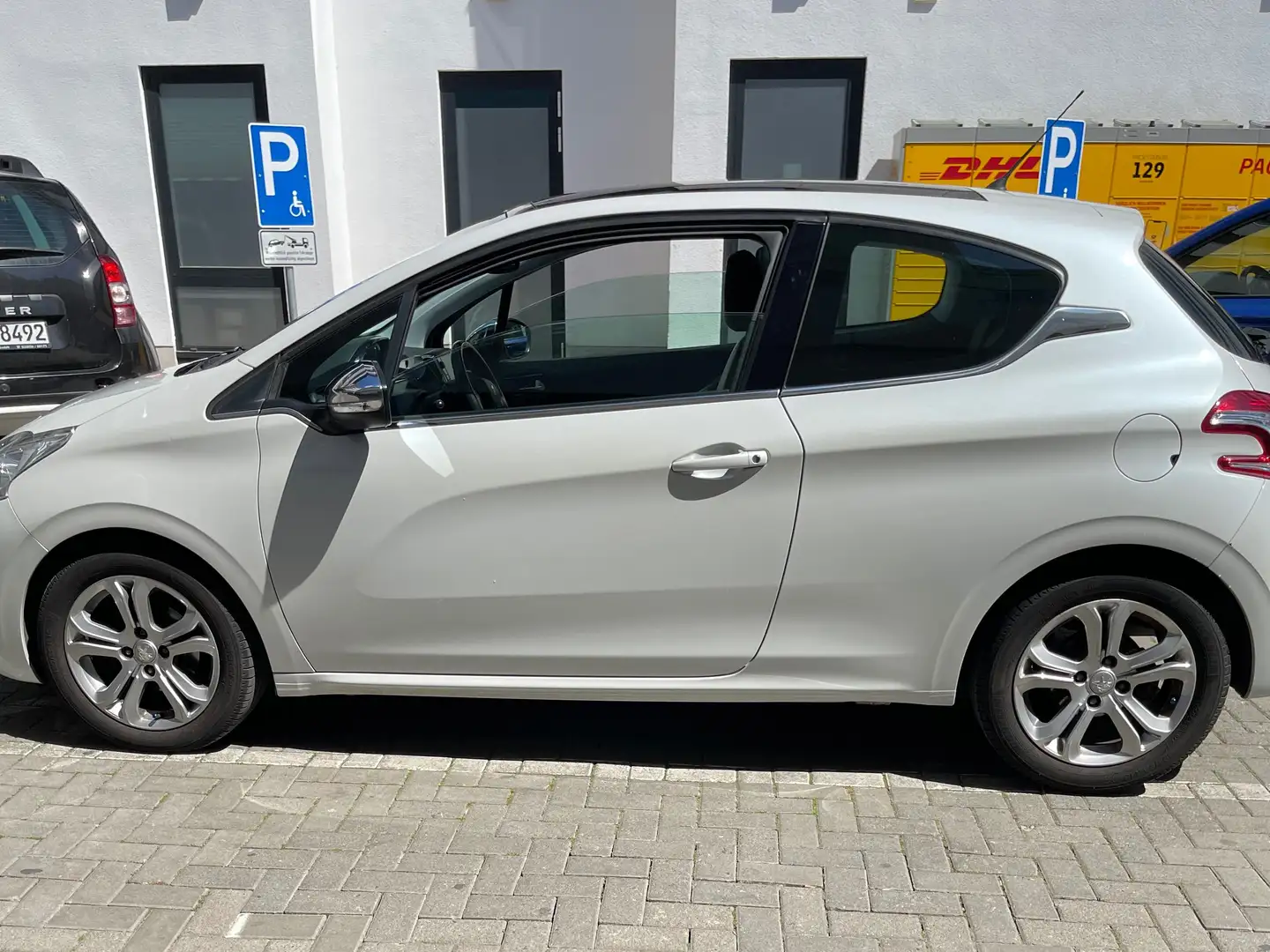 Peugeot 208 208 120 VTI XY Weiß - 2
