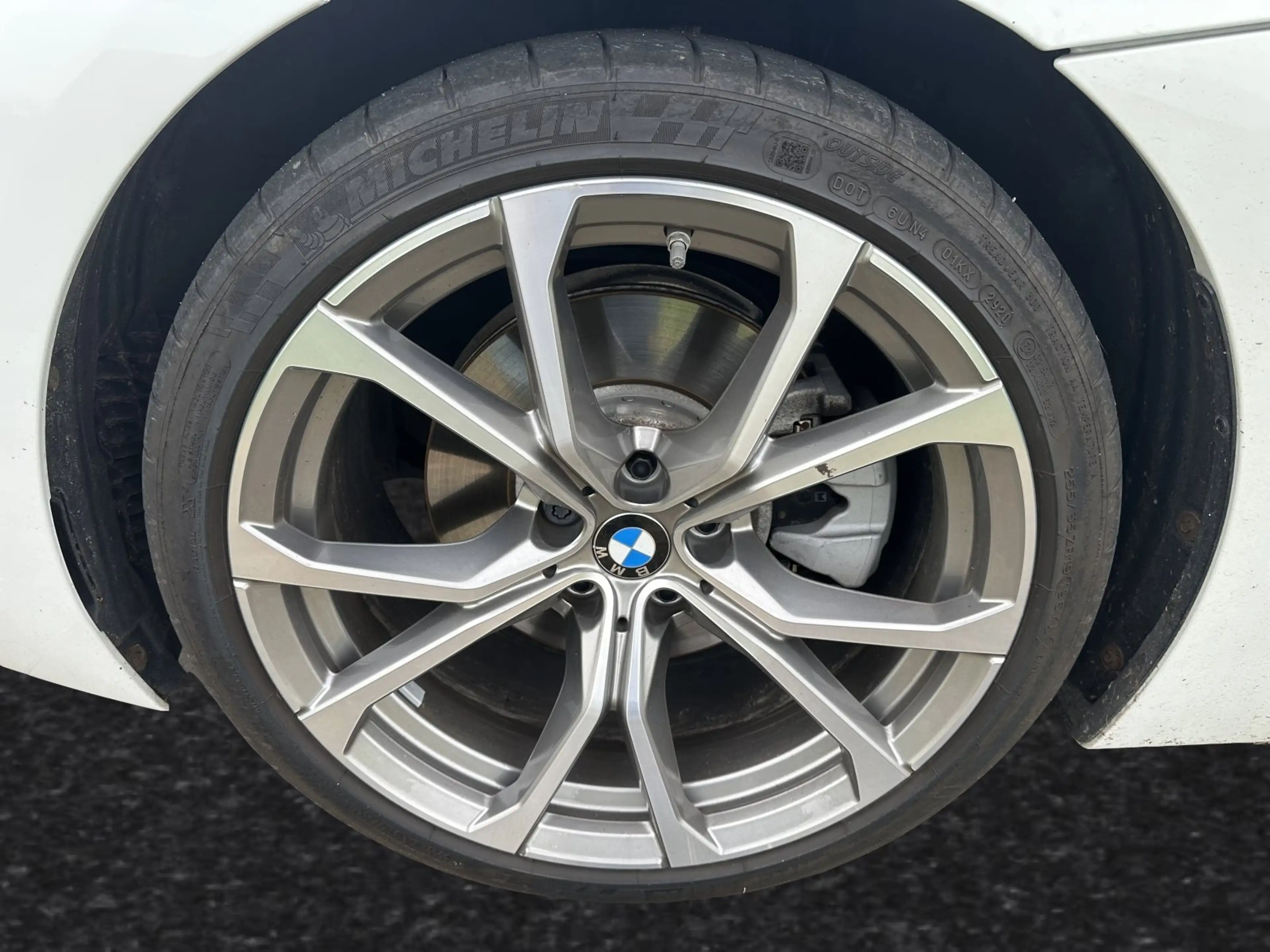 BMW Z4 sDrive20i Sport Line LCProf — photo 4