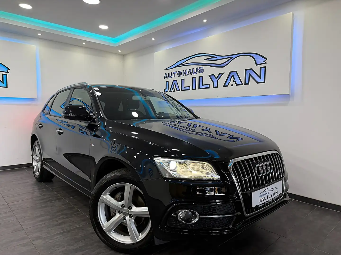 Audi Q5 2,0 TDI quattro S-LINE, LED+XENON, NAVI, SHZ, T... Schwarz - 1