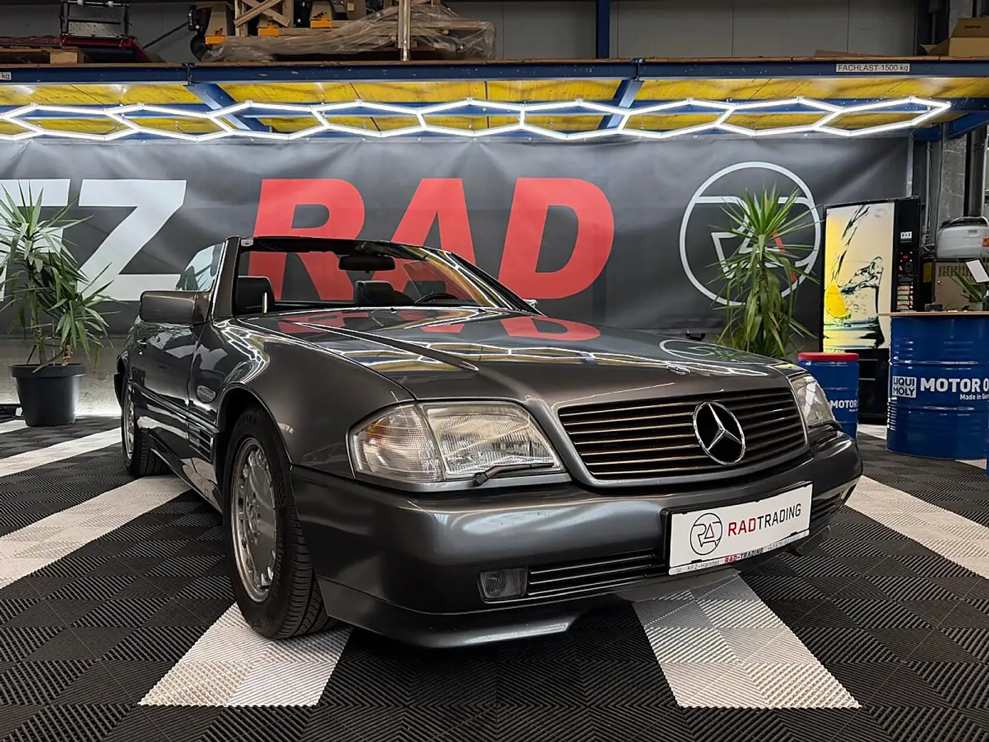 Mercedes-Benz SL 300 Roadster *HARDTOP* *SCHALTER* *TOP-ZUSTAND* *SE... Grau - 2