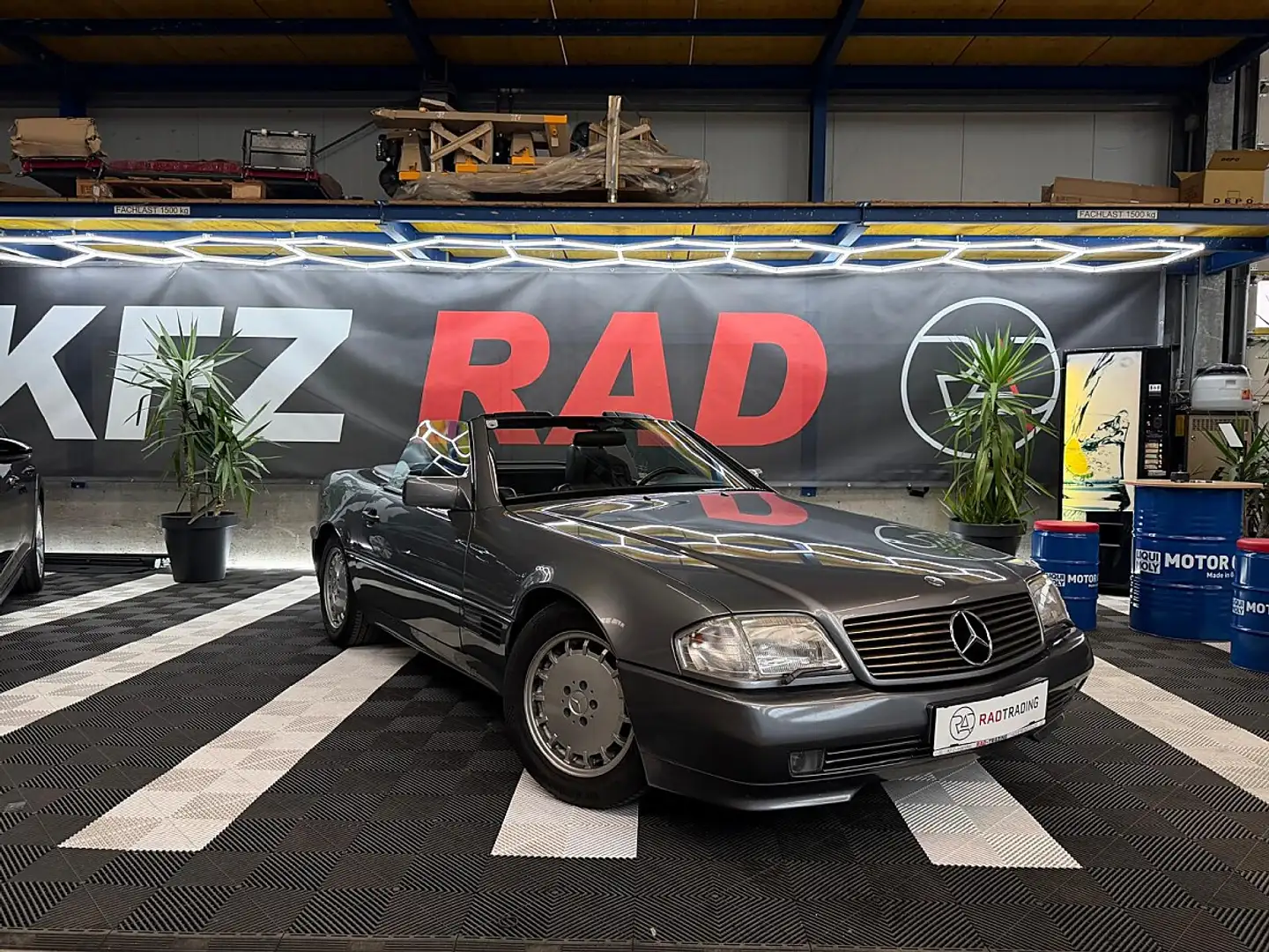 Mercedes-Benz SL 300 Roadster *HARDTOP* *SCHALTER* *TOP-ZUSTAND* *SE... Grau - 1