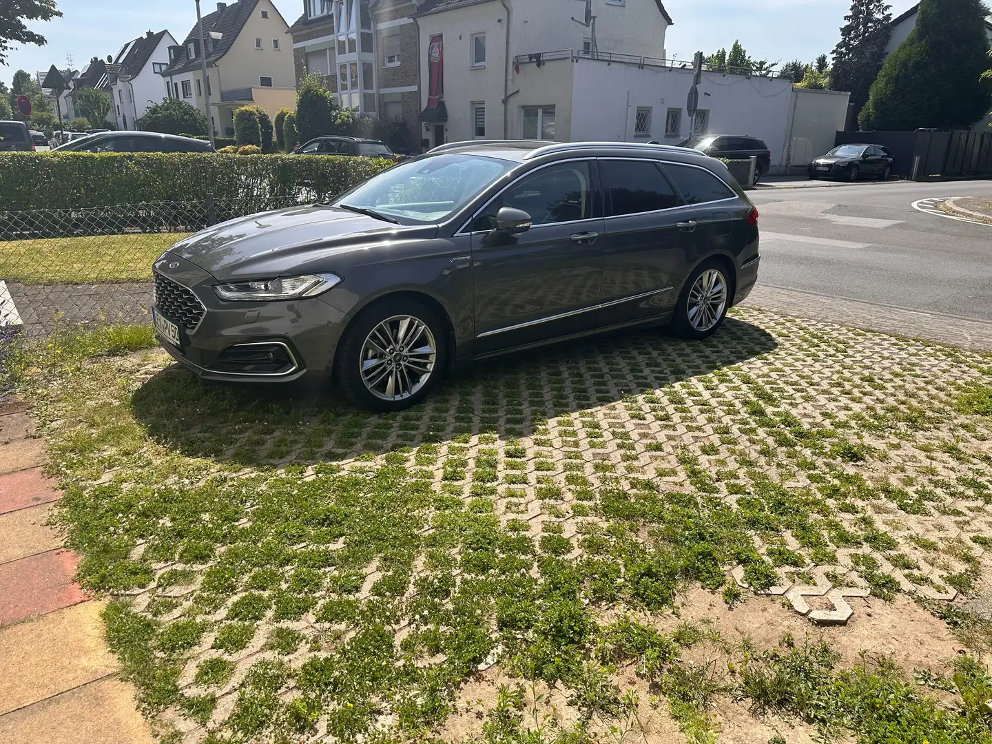 Ford Mondeo Mondeo Turnier 2.0 Hybrid CVT VIGNALE - 1
