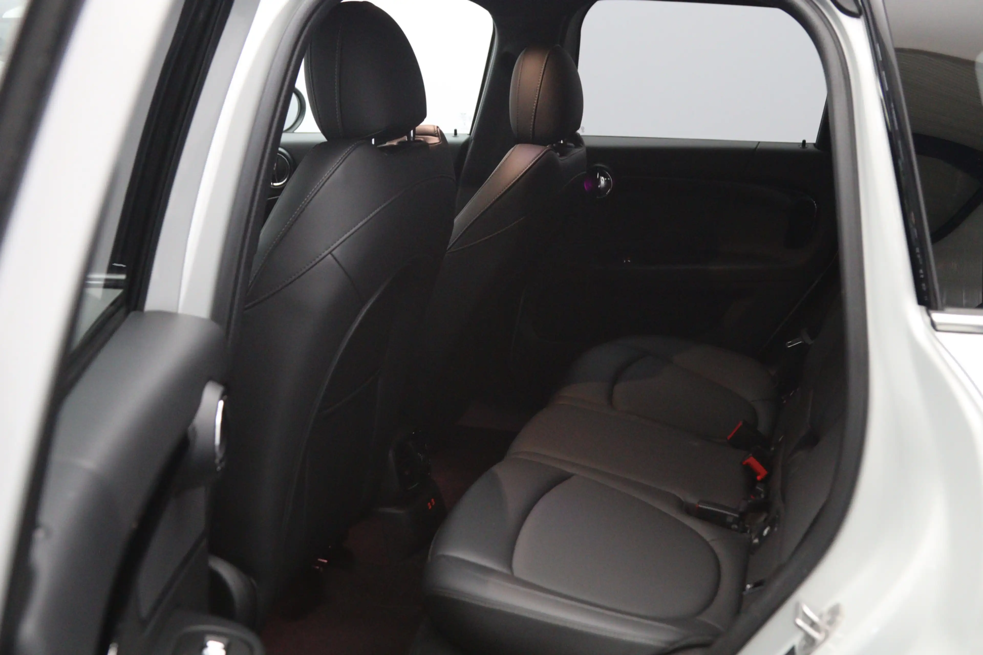 MINI Cooper SE Countryman 1.5 ALL4 220 PK MINI Yours PHEV, Leder, Cruise Con — photo 21