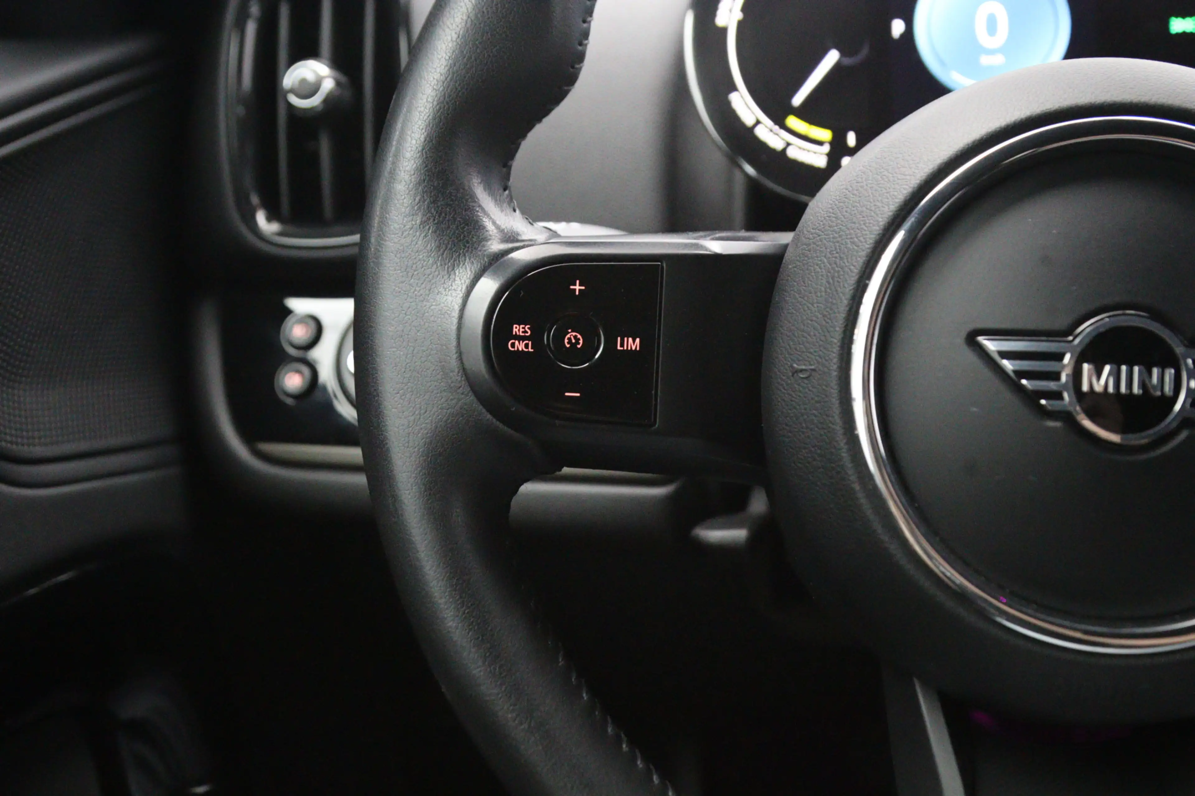 MINI Cooper SE Countryman 1.5 ALL4 220 PK MINI Yours PHEV, Leder, Cruise Con — photo 7