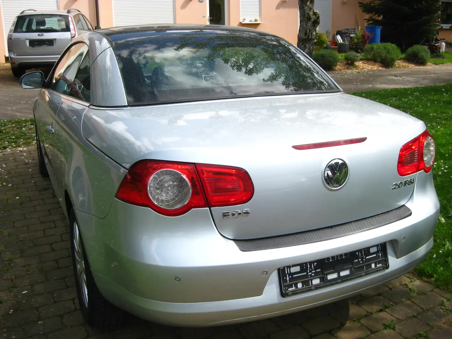 Volkswagen Eos 2.0 FSI***Klimaaut.**LEDER schwarz**orig 115.000km Argent - 2