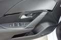 Peugeot 208 Hybrid 145 e-DCS6 GT Weiß - thumbnail 16