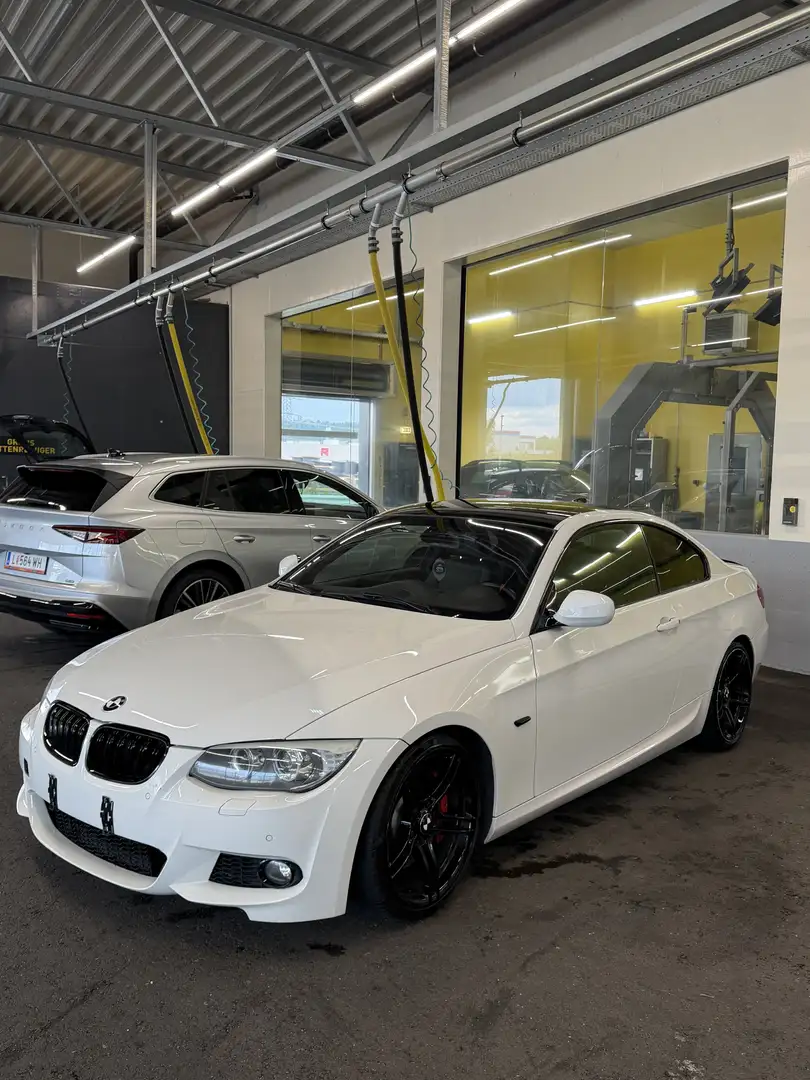BMW 335 335d Coupé Österreich-Paket Aut. - 2