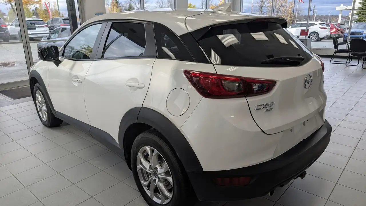 Mazda CX-3 снимка Mazda CX-3