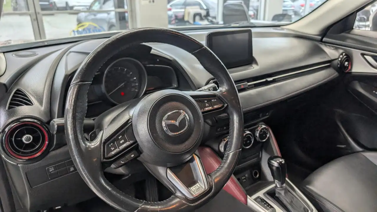 Mazda CX-3 снимка Mazda CX-3