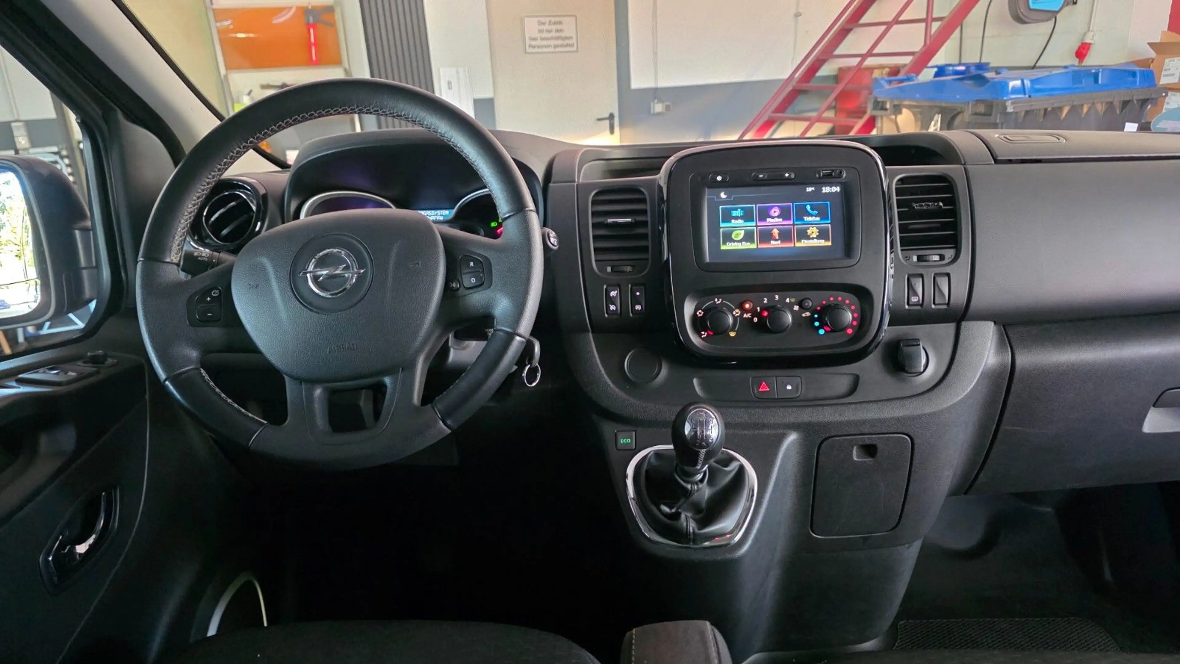 Opel Vivaro B Kombi Combi L2H1 9 Sitze  2,9t — photo 14