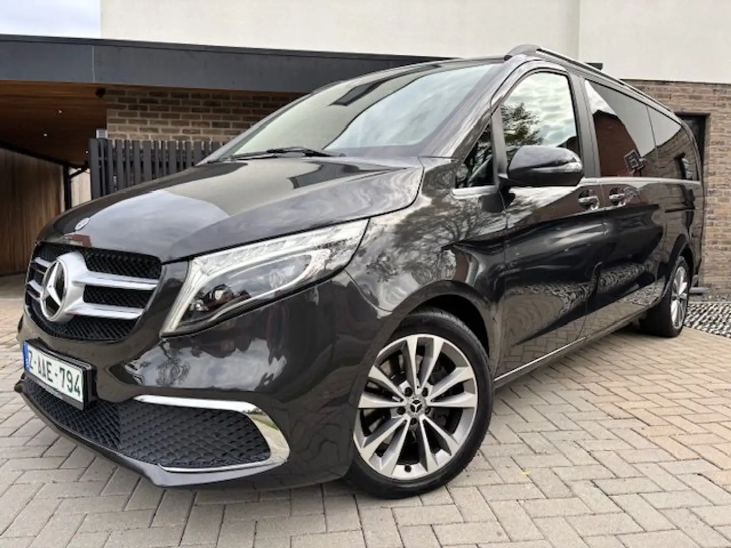 Mercedes-Benz V 300 V 300 | L3 | DUB CAB | M-BUX | AVANTGARDE | BTW | Gris - 1