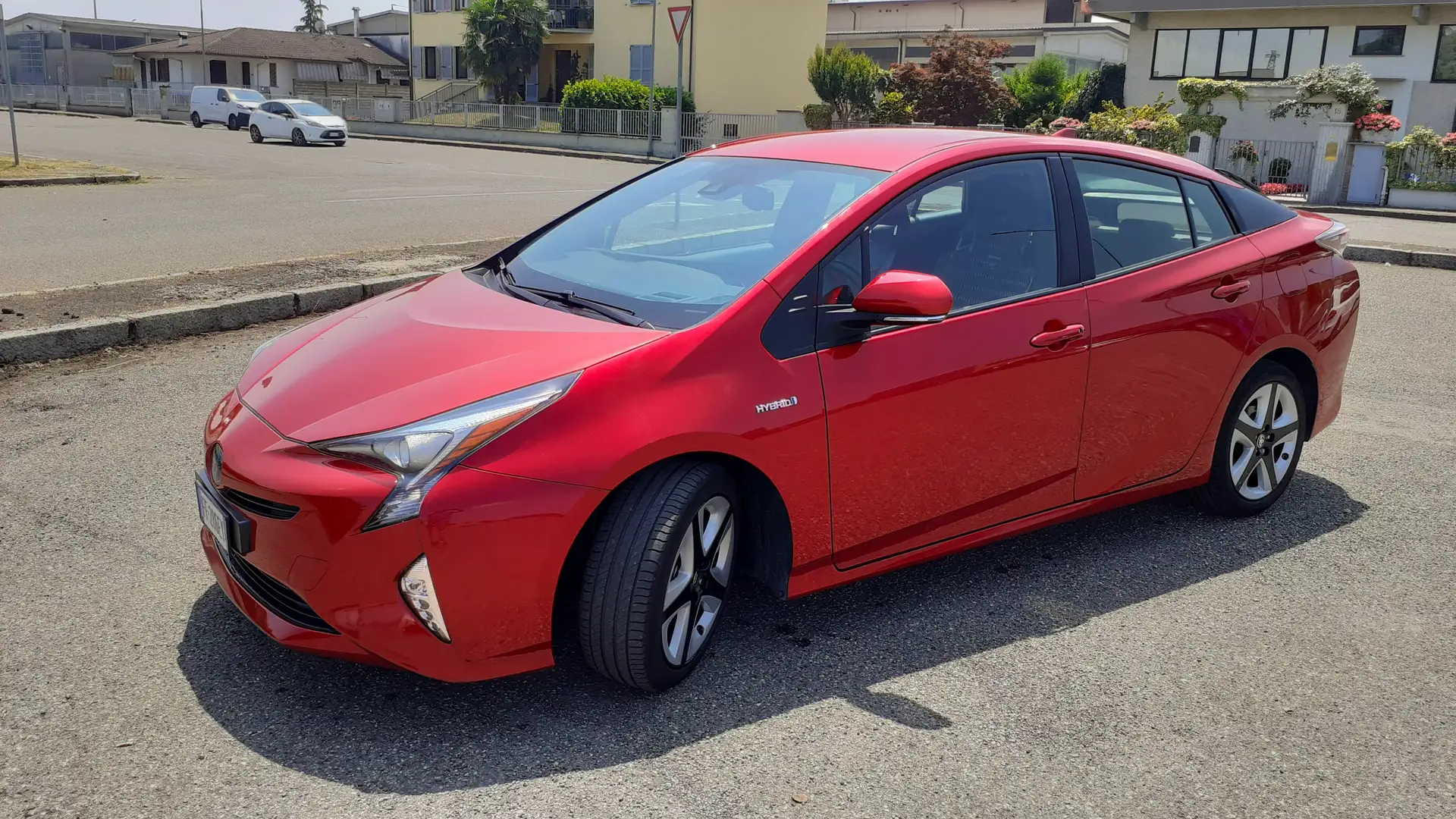 Toyota Prius 1.8 E-CVT STYLE Rouge - 2