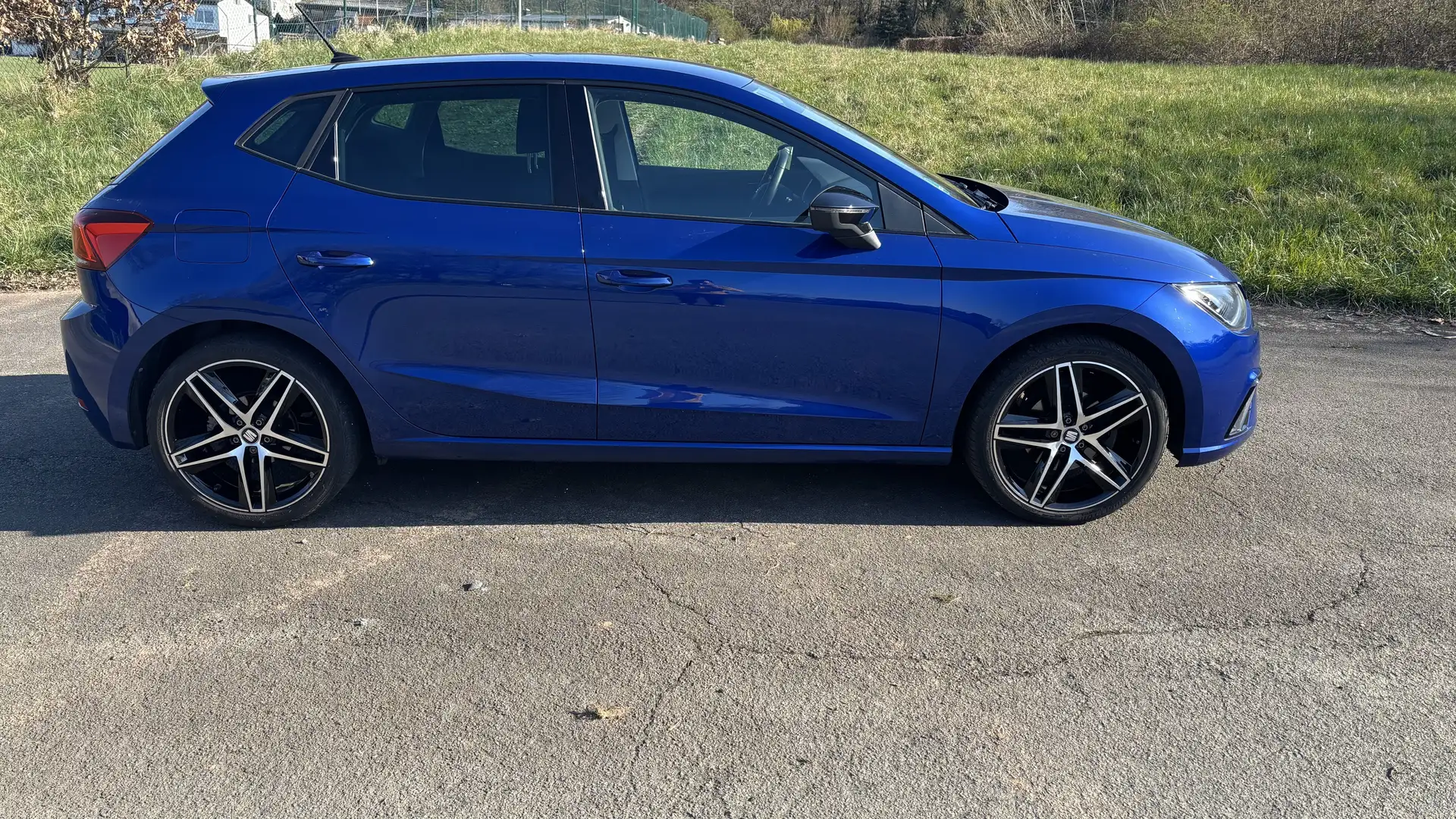 SEAT Ibiza Ibiza 1.0 TSI S Blau - 2