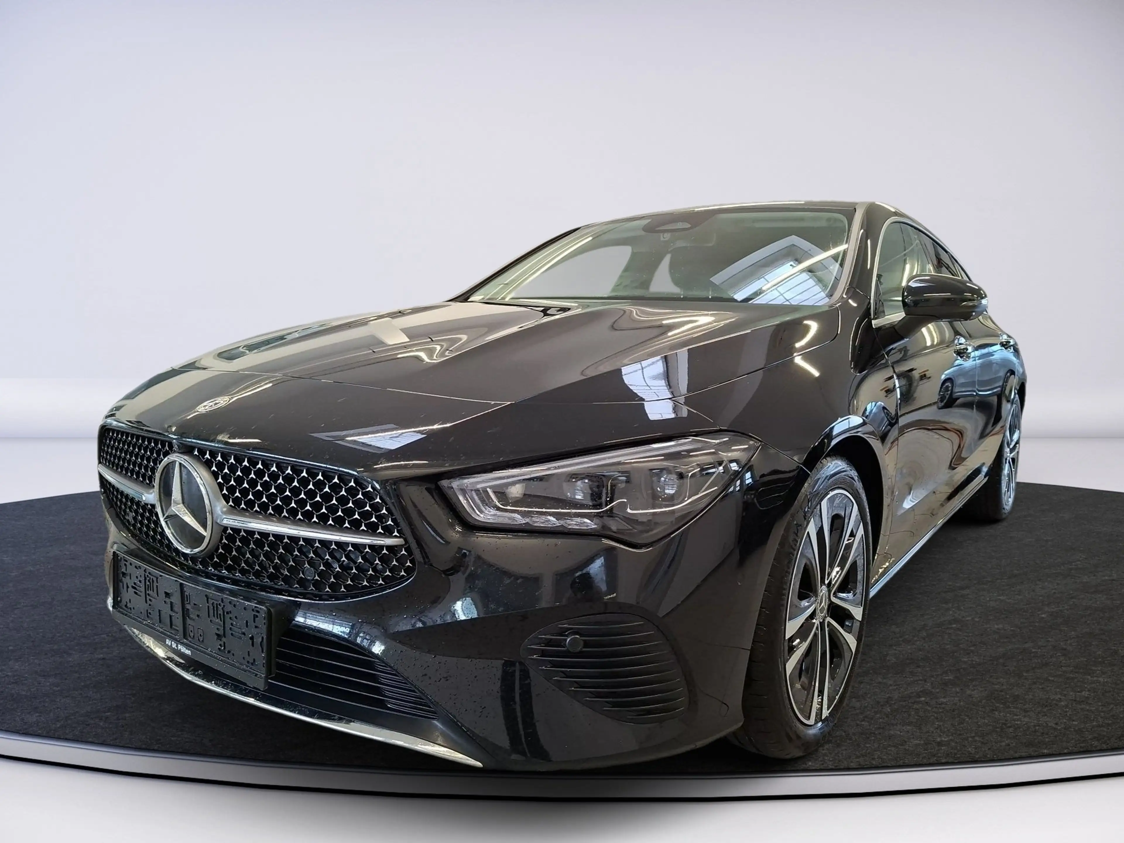 Mercedes-Benz CLA 180 CLA 180 d Shooting Brake PROGRESSIVE Advanced — photo 4