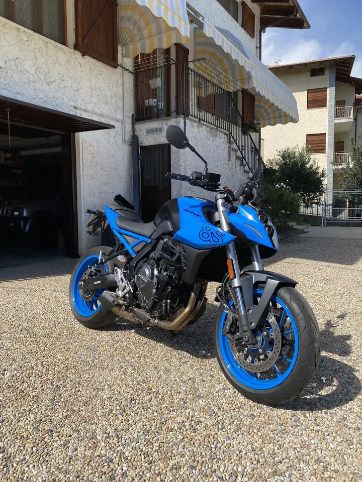 Suzuki GSX 8S