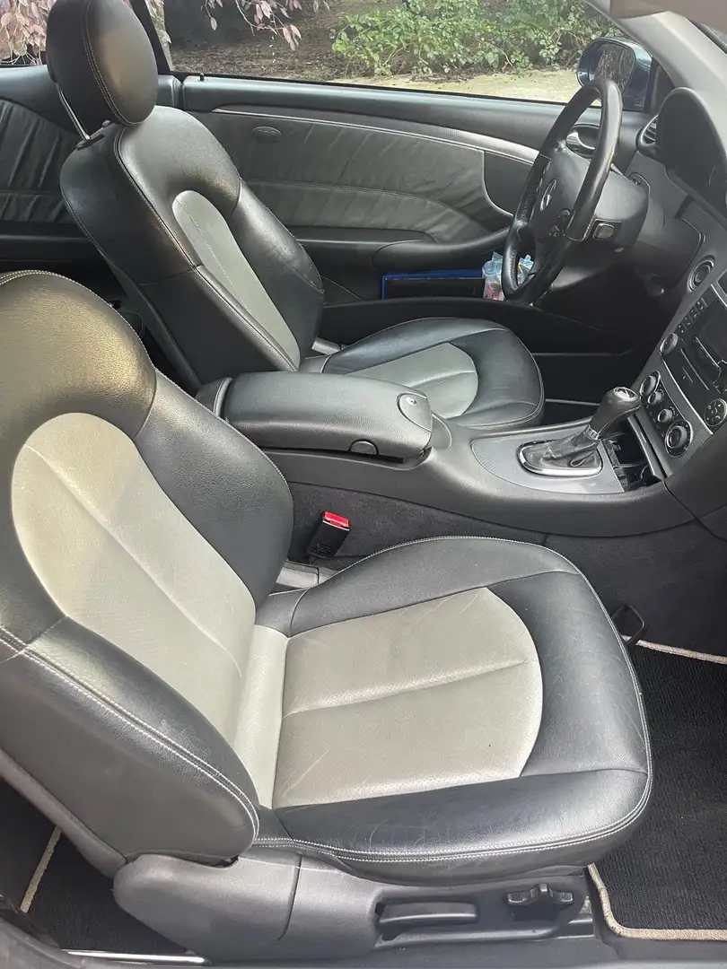 Mercedes-Benz CLK 270 Coupe cdi Avantgarde Comand Edition - 1