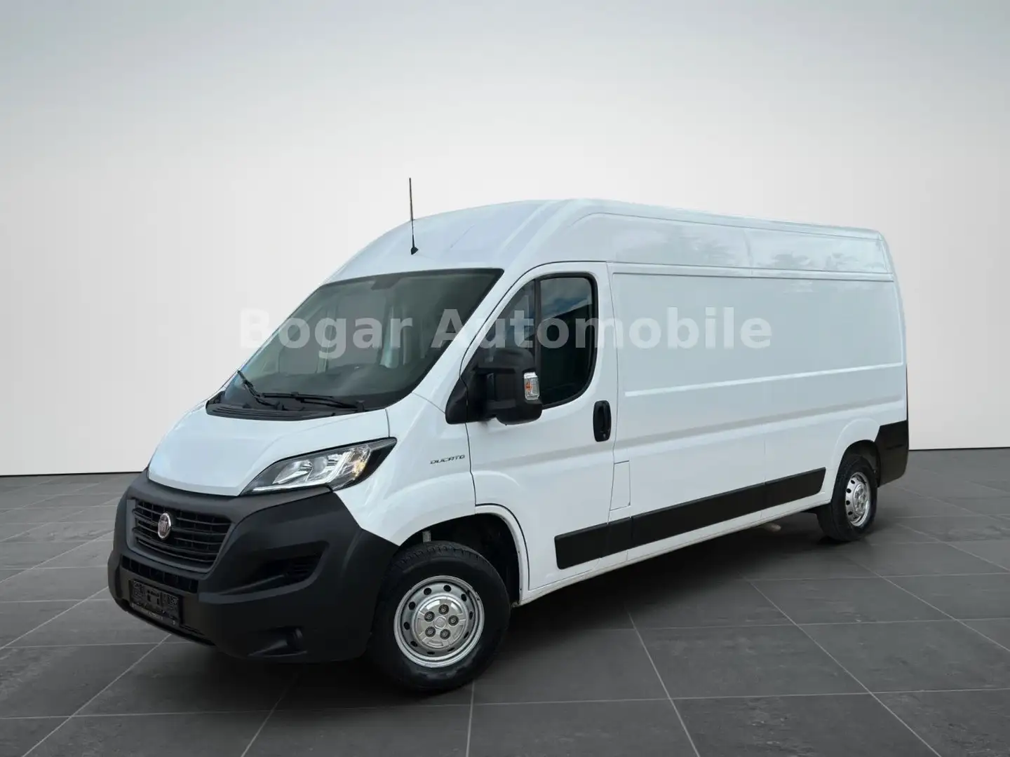 Fiat Ducato 35 L4H2 MAXI *HOCH+LANG*NAVI*KAMERA*AHK* Weiß - 1