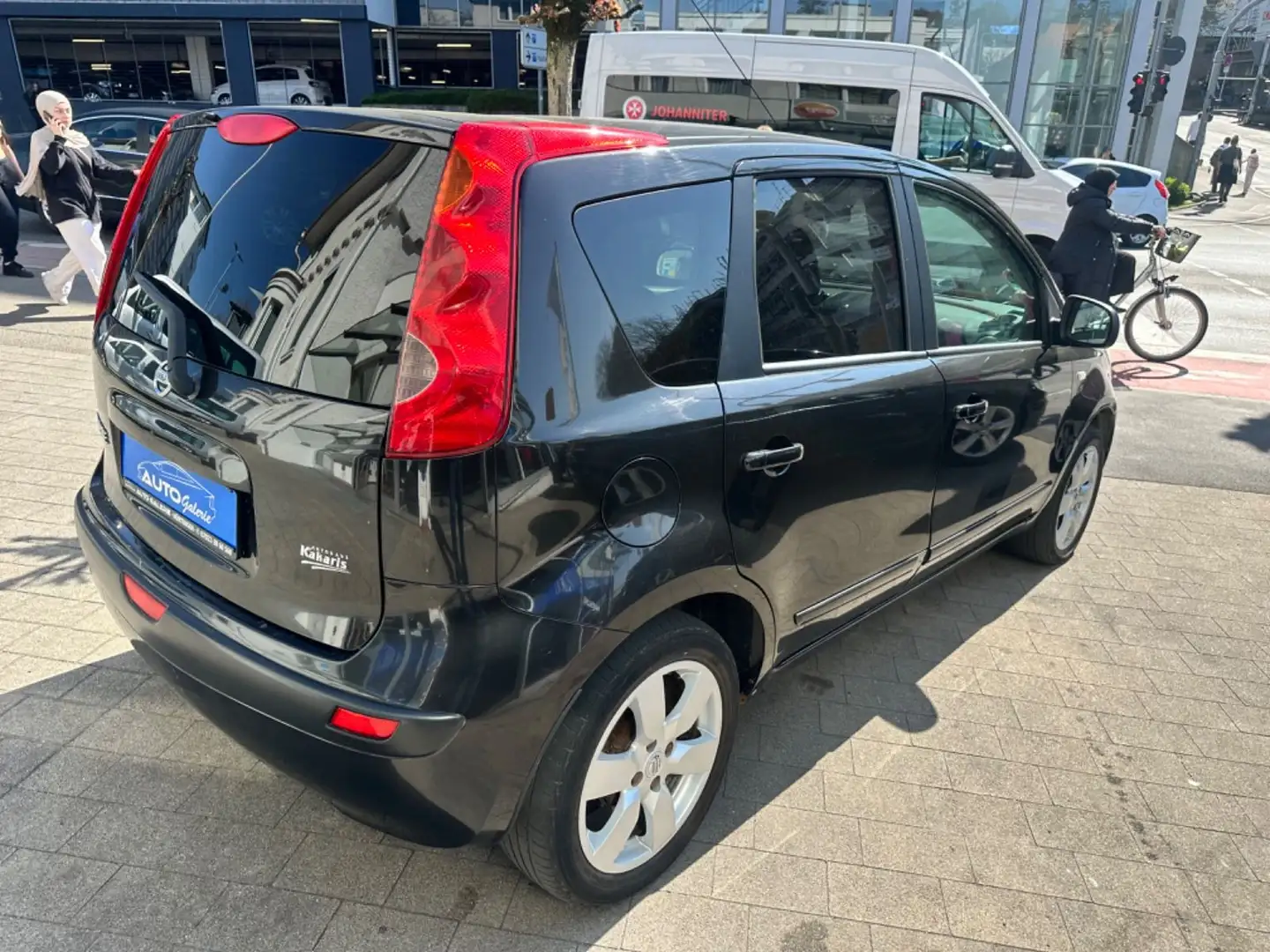 Nissan Note Tekna /Keyless/TÜV 10.26/Klimaautomatik crna - 2
