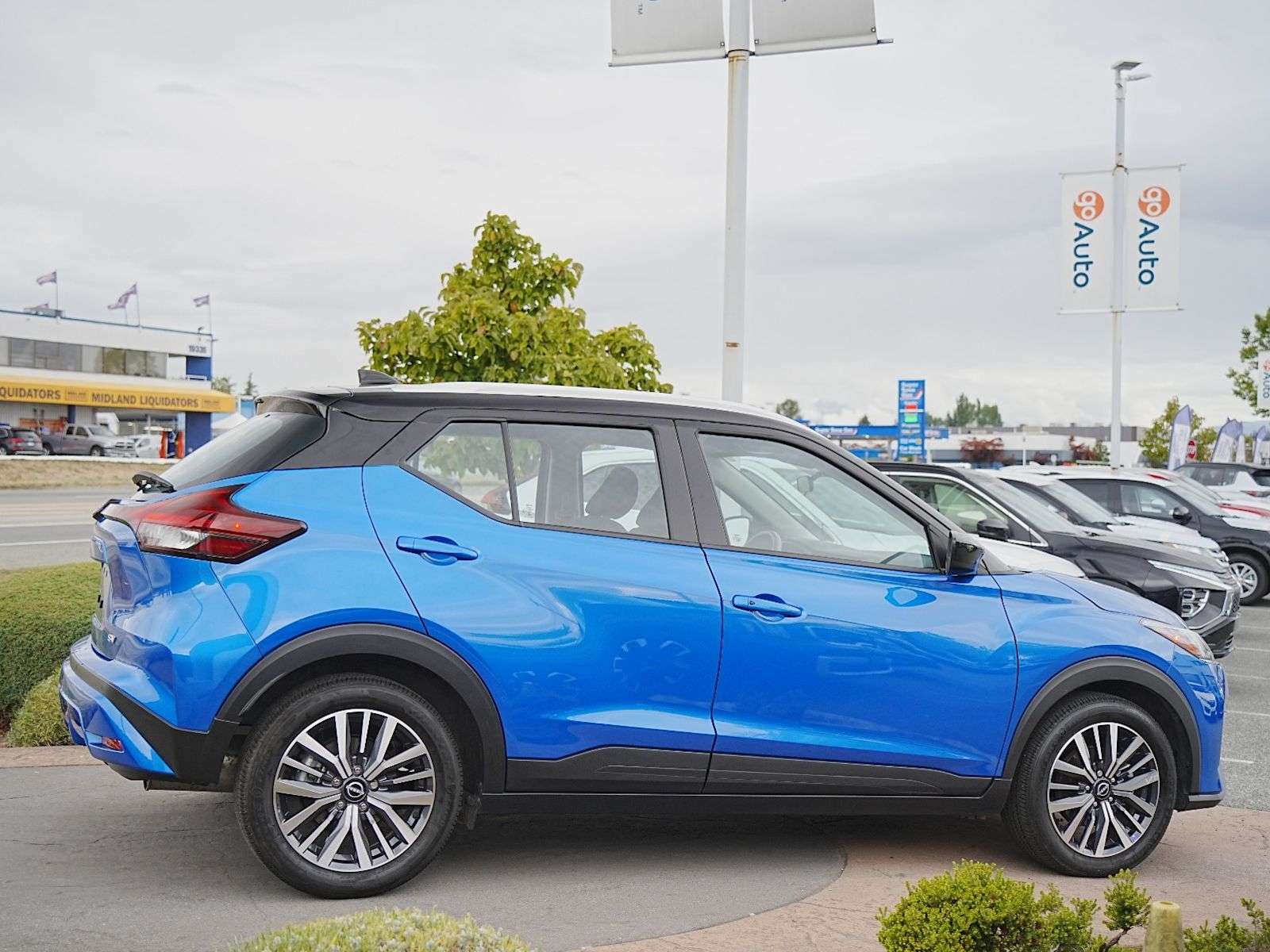 2023 Nissan Kicks