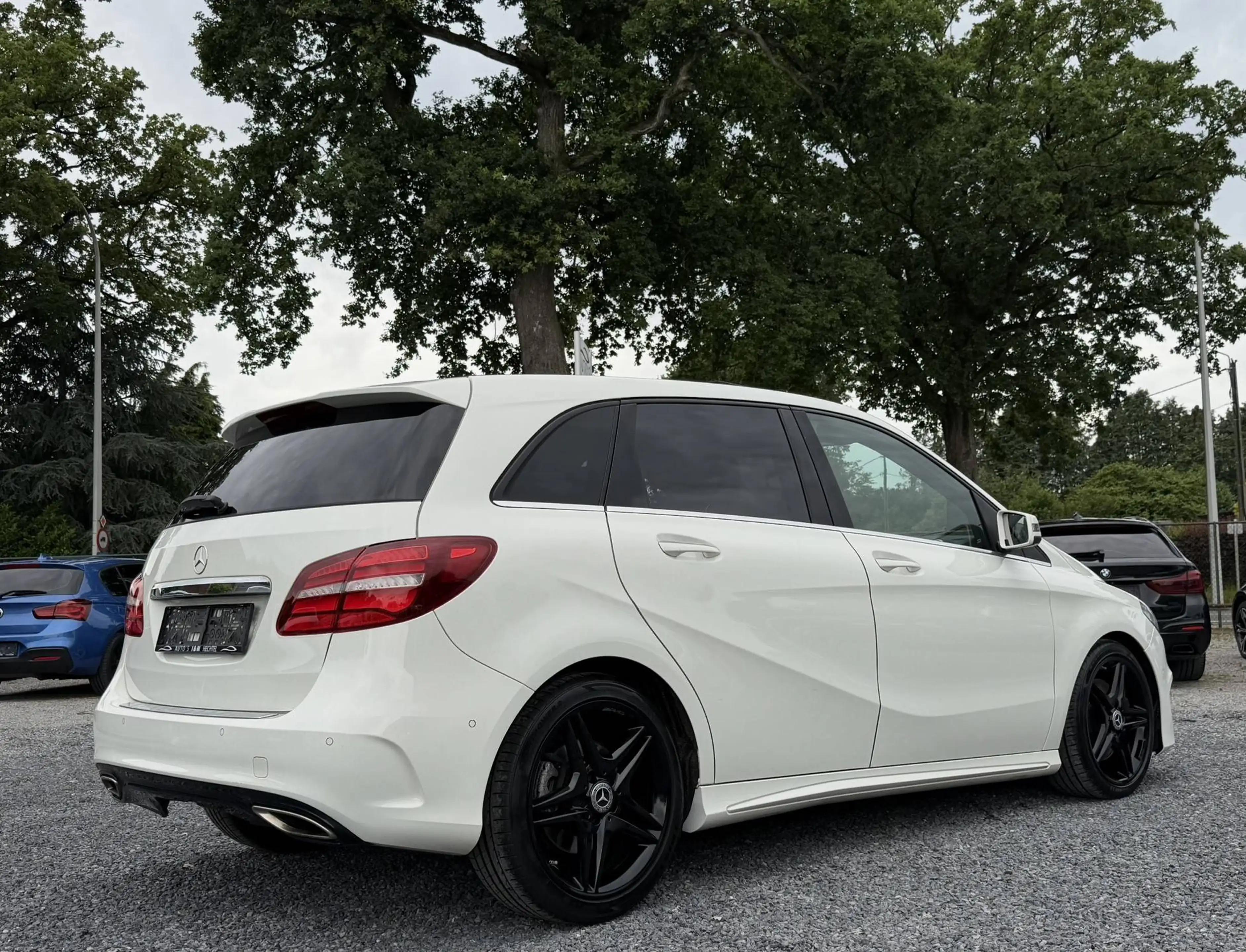Mercedes-Benz B 220 CDI 4-Matic AMG line Pano H&K Sfeerv. Garantie! — photo 3