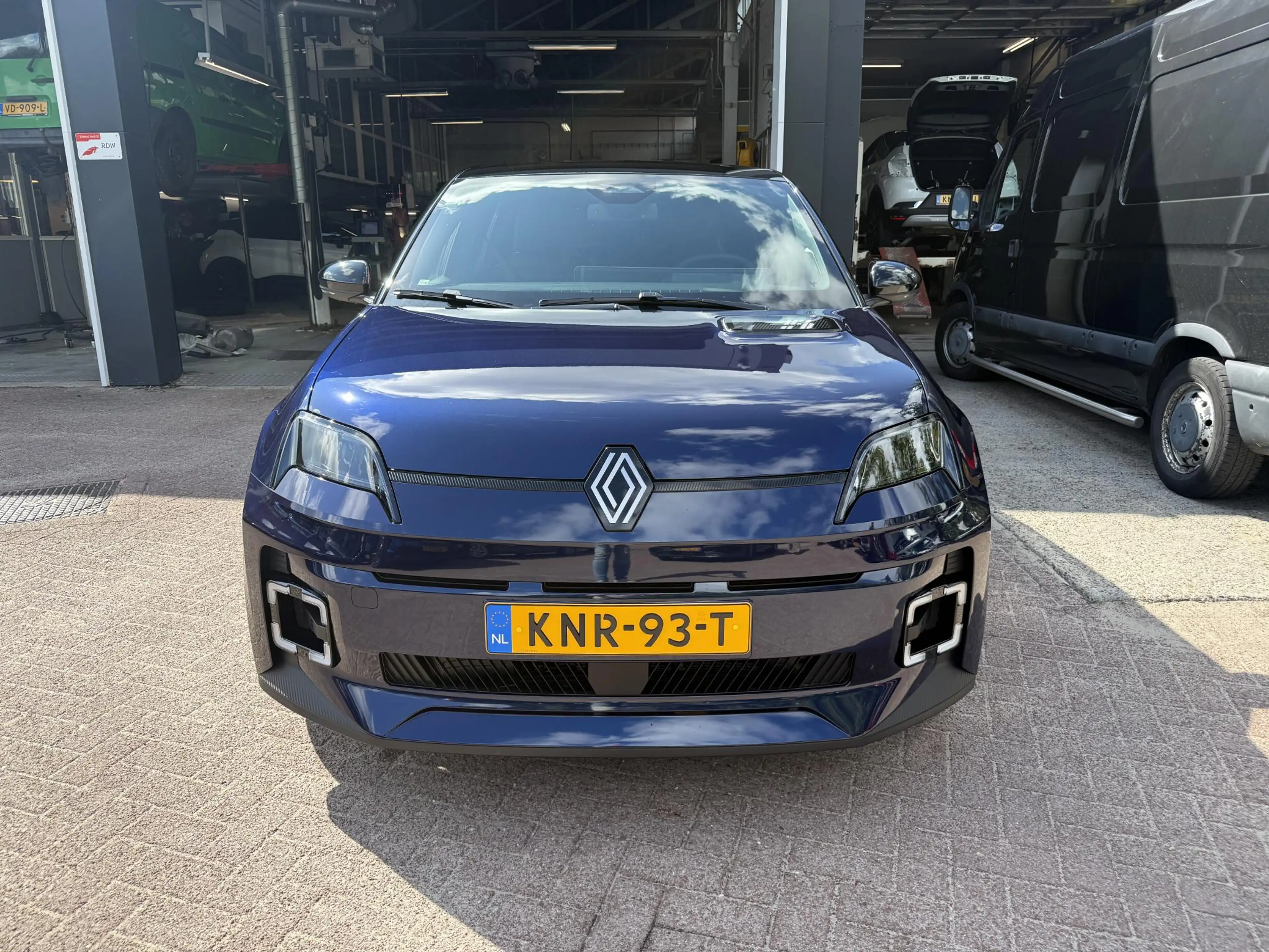 Renault R 5 comfort range techno 52 kWh Harman Kardon — photo 2