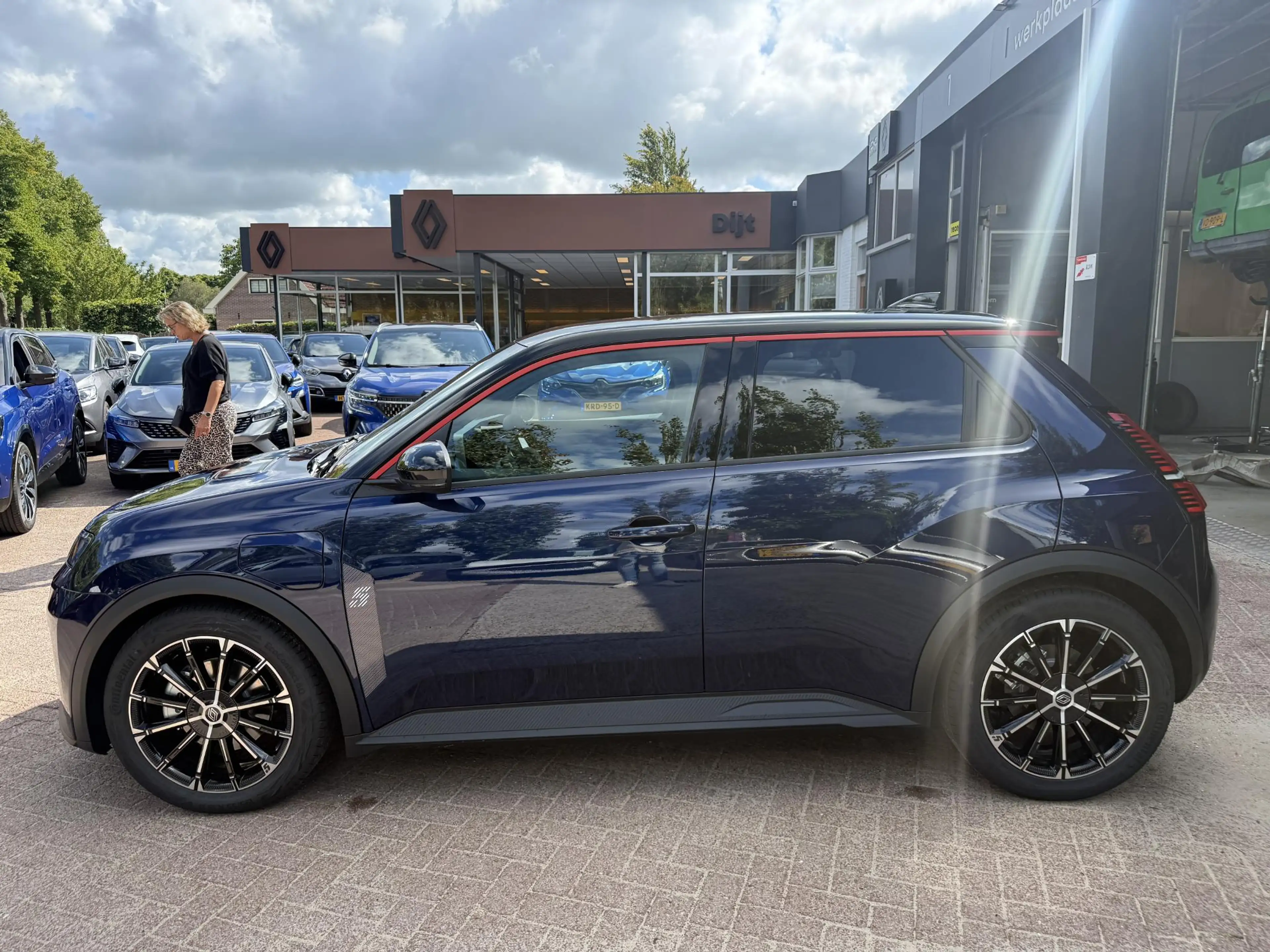 Renault R 5 comfort range techno 52 kWh Harman Kardon — photo 9