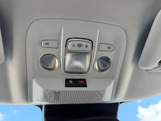 Peugeot 2008 view 27