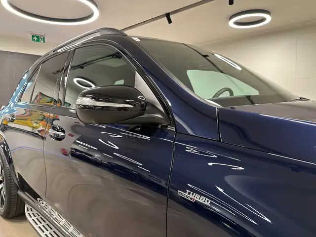 Mercedes-Benz Gle view 5