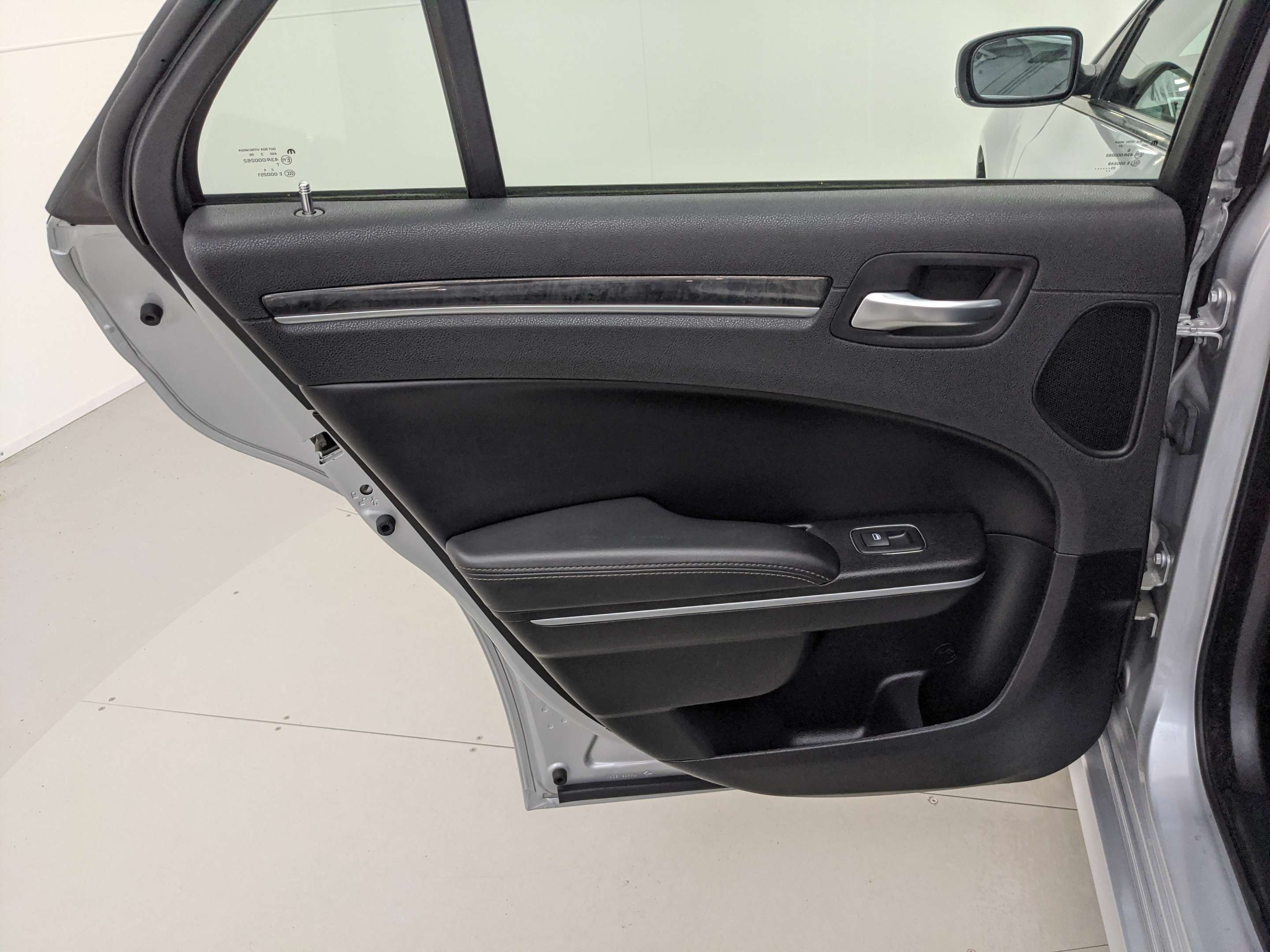 2023 Chrysler 300