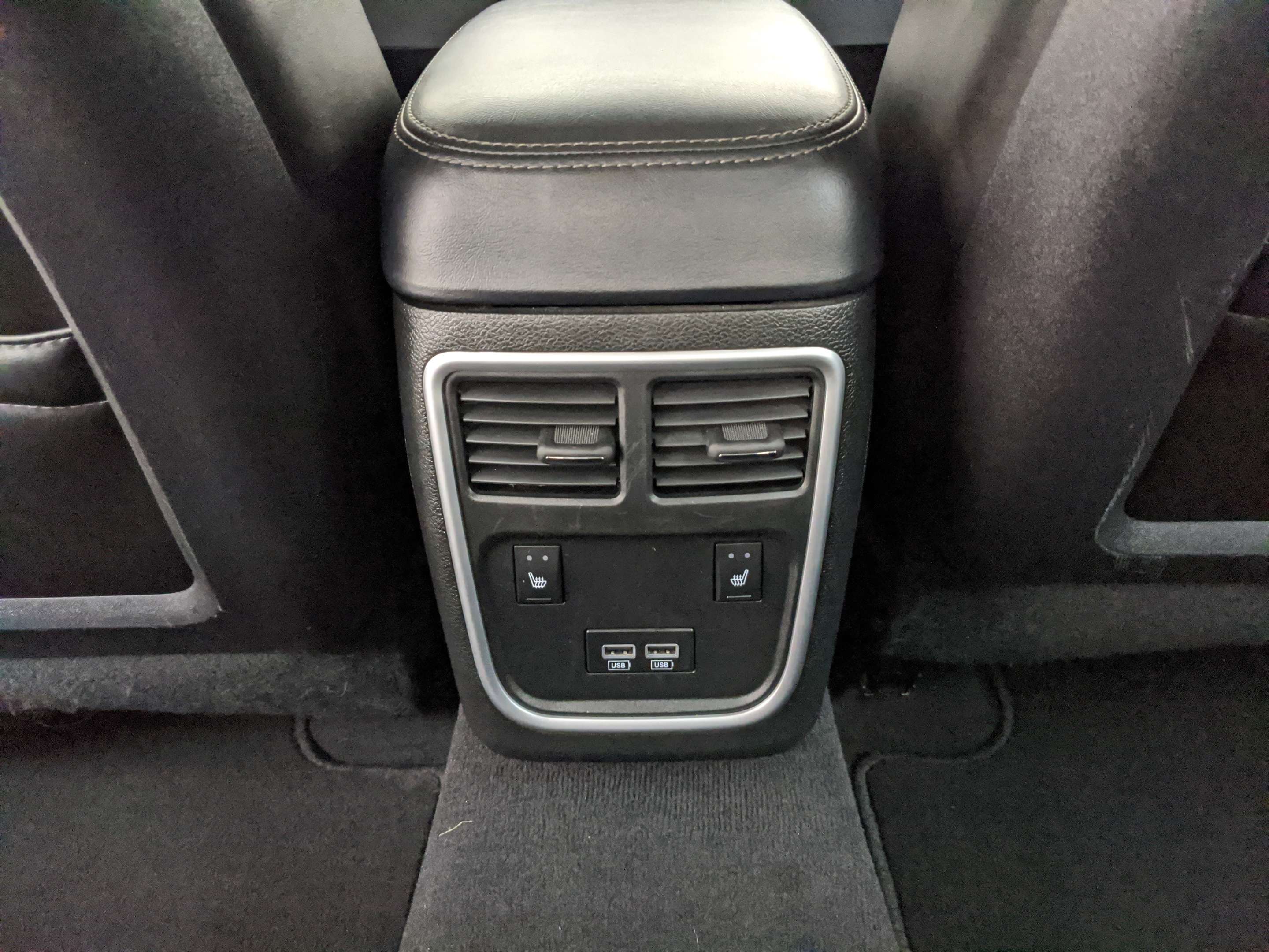2023 Chrysler 300