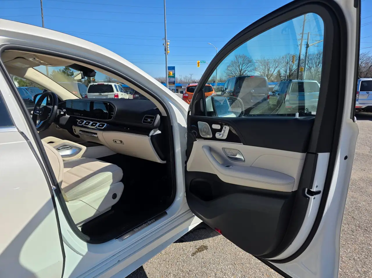 Mercedes-Benz GLE снимка Mercedes-Benz GLE