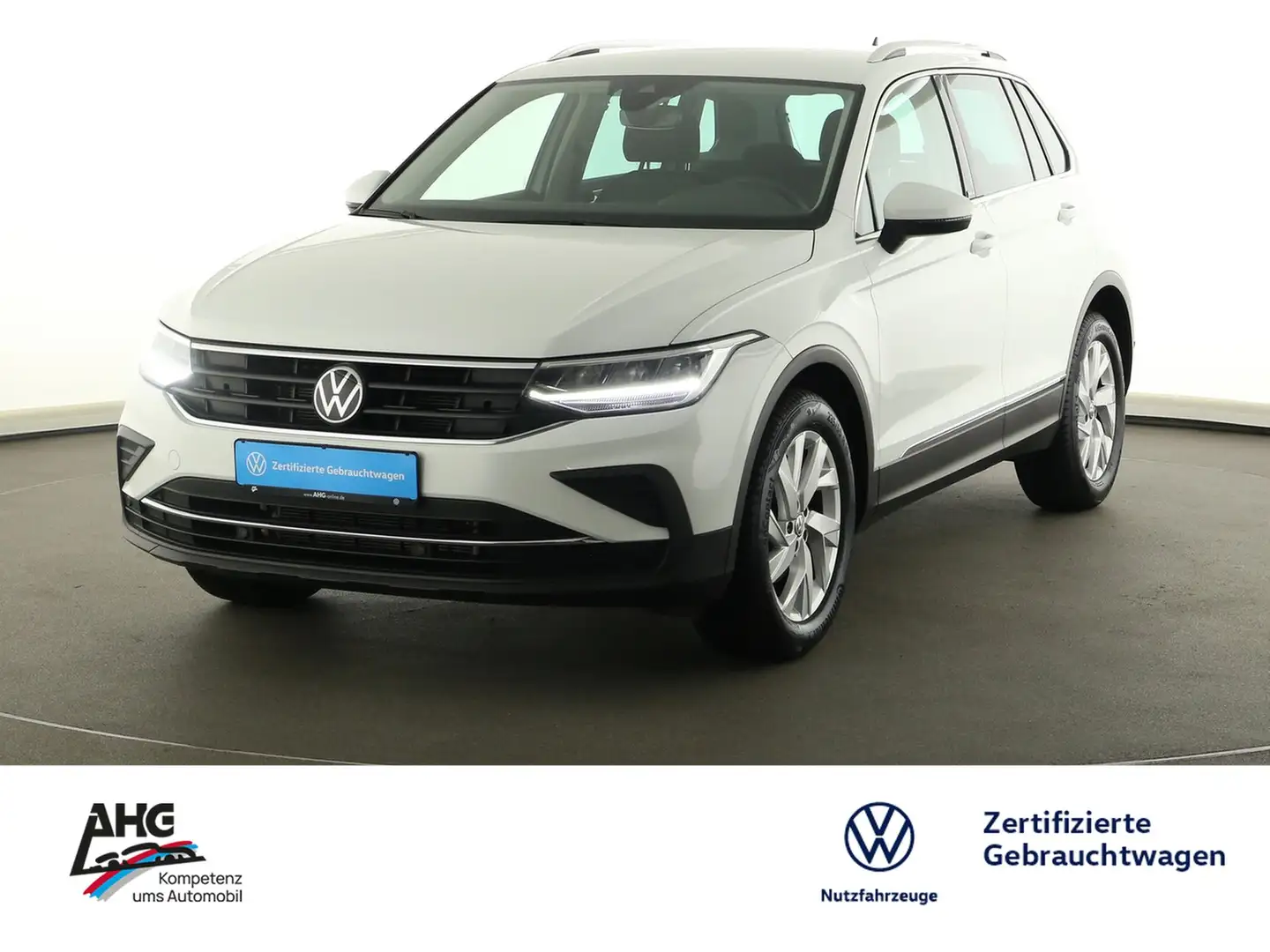 Volkswagen Tiguan 1.5 TSI Move Weiß - 1
