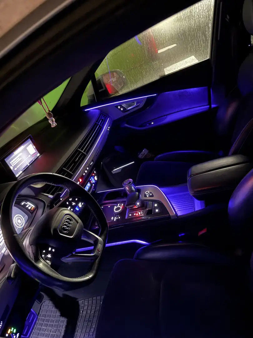 Audi Q7 3,0 TDI ultra quattro Tiptronic Weiß - 2